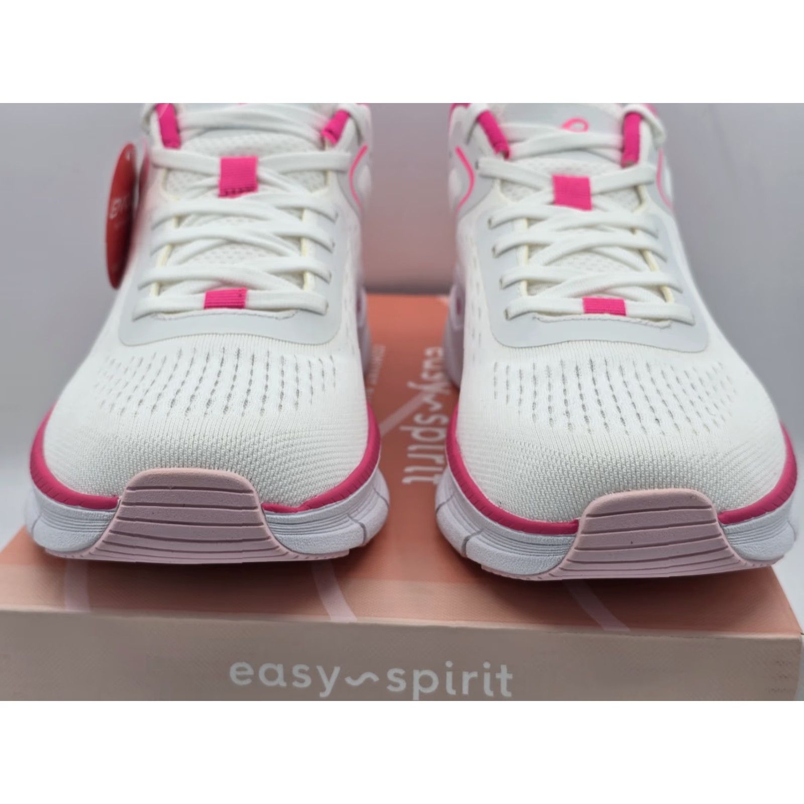 Vintage Easy Spirit Sneakers Women’s White Sz 11 Limited Edition Maxine 2 Emove Walking Shoes Pink Size US 11 / IT 41 - 3 Thumbnail