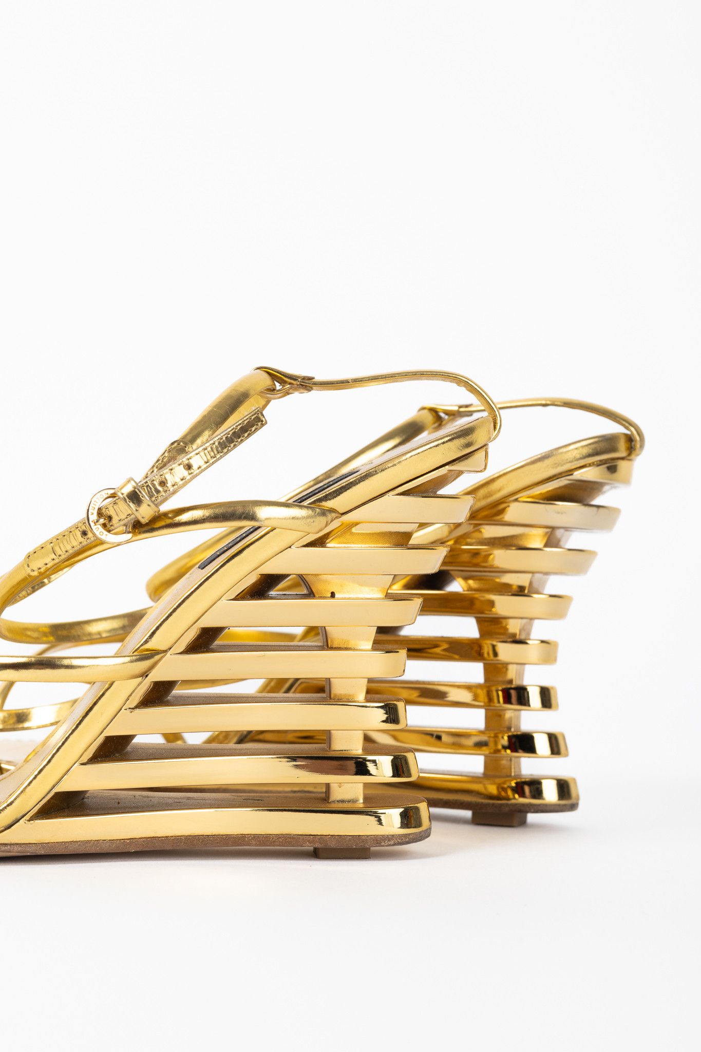 Louis Vuitton Louis Vuitton Lime Wedge Gold Leather Stepped-Heel Sandals Size US 7 / IT 37 - 8 Thumbnail