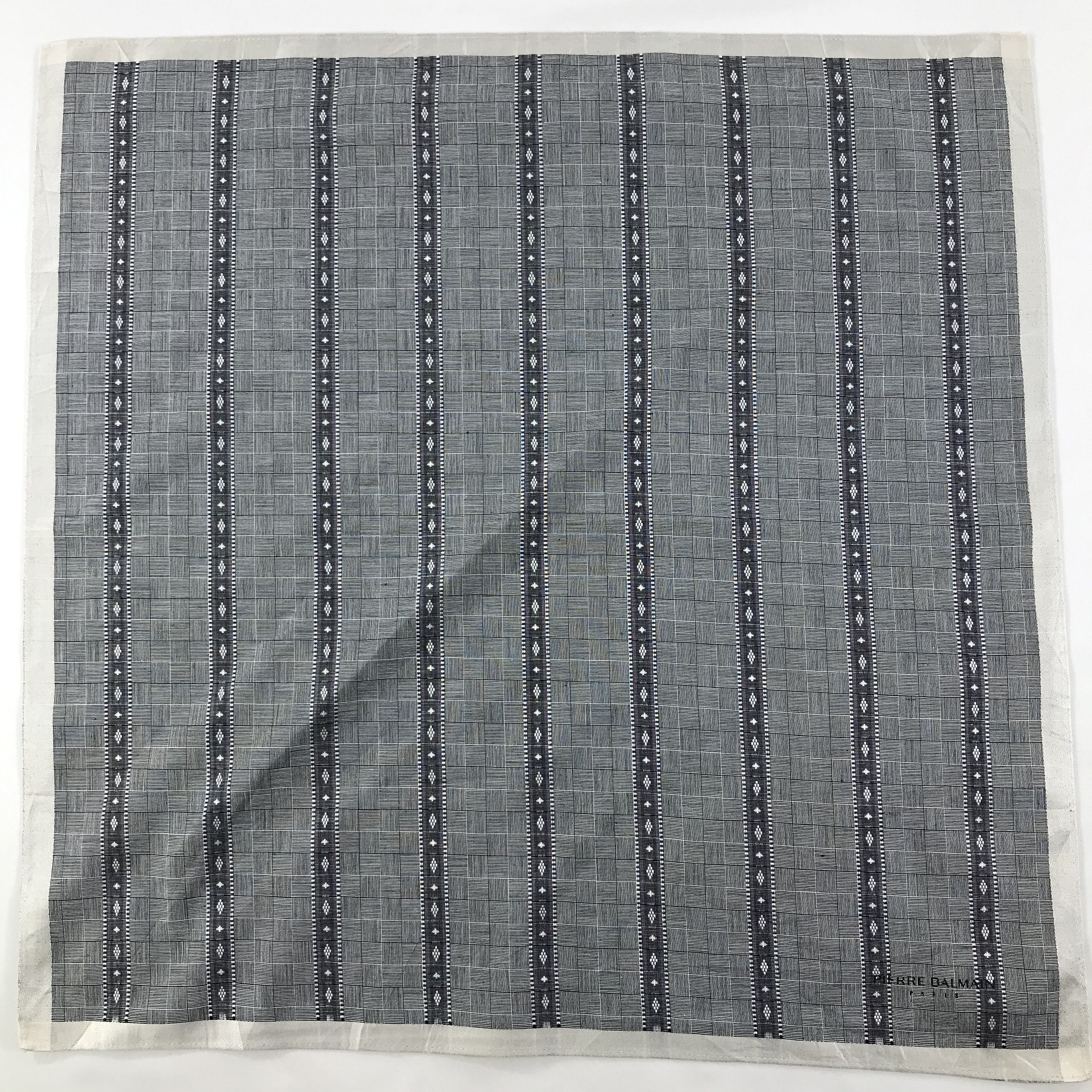 Pierre Balmain × Vintage Pierre Balmain Bandana / Handkerchief / Neckerchief - S1550 Size ONE SIZE - 1 Thumbnail