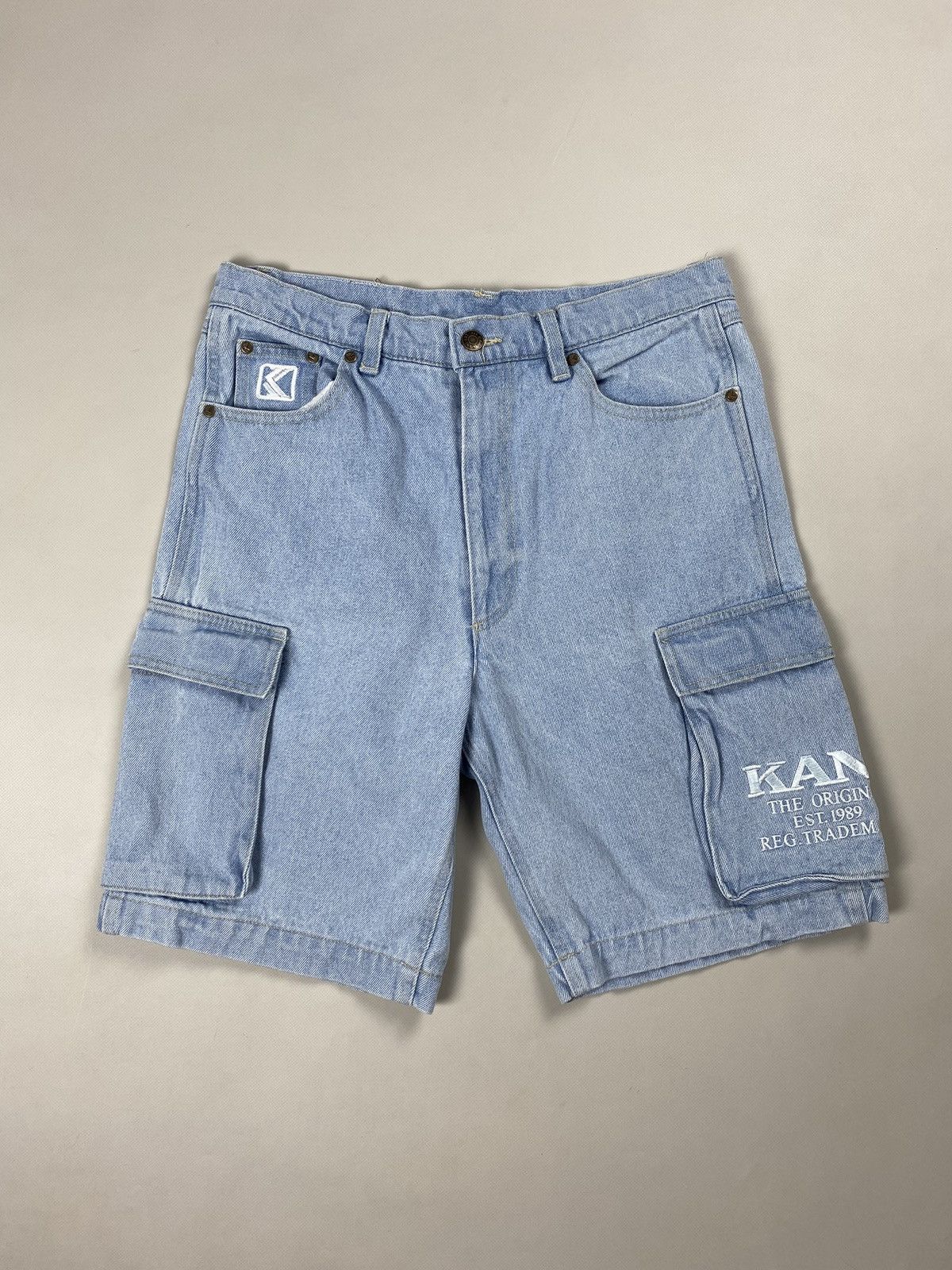 Karl Kani Karl Kani men’s Cargo denim Rap Baggy shorts size M Size US 32 / EU 48 - 1 Thumbnail