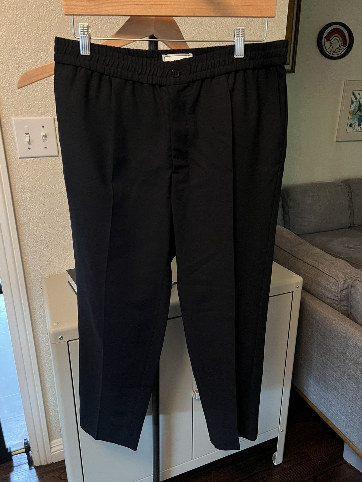 image of Ami Cropped Elastic Waist Wool Pants in Black, Men's (Size 33)