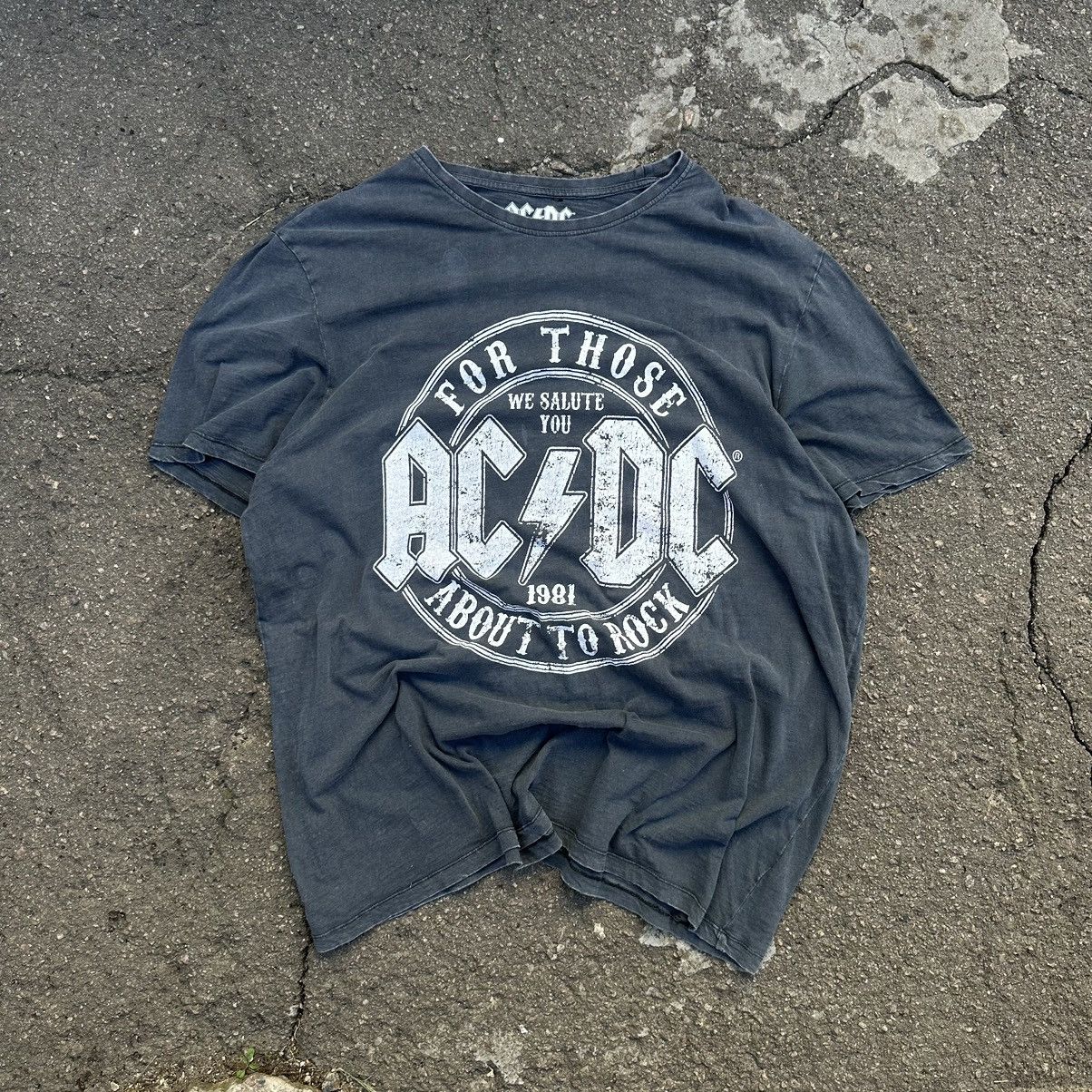 Vintage Vintage AC/DC T-shirts Big Logo 90s Metal Rock Band Tee Size US XXL / EU 58 / 5 - 1 Thumbnail