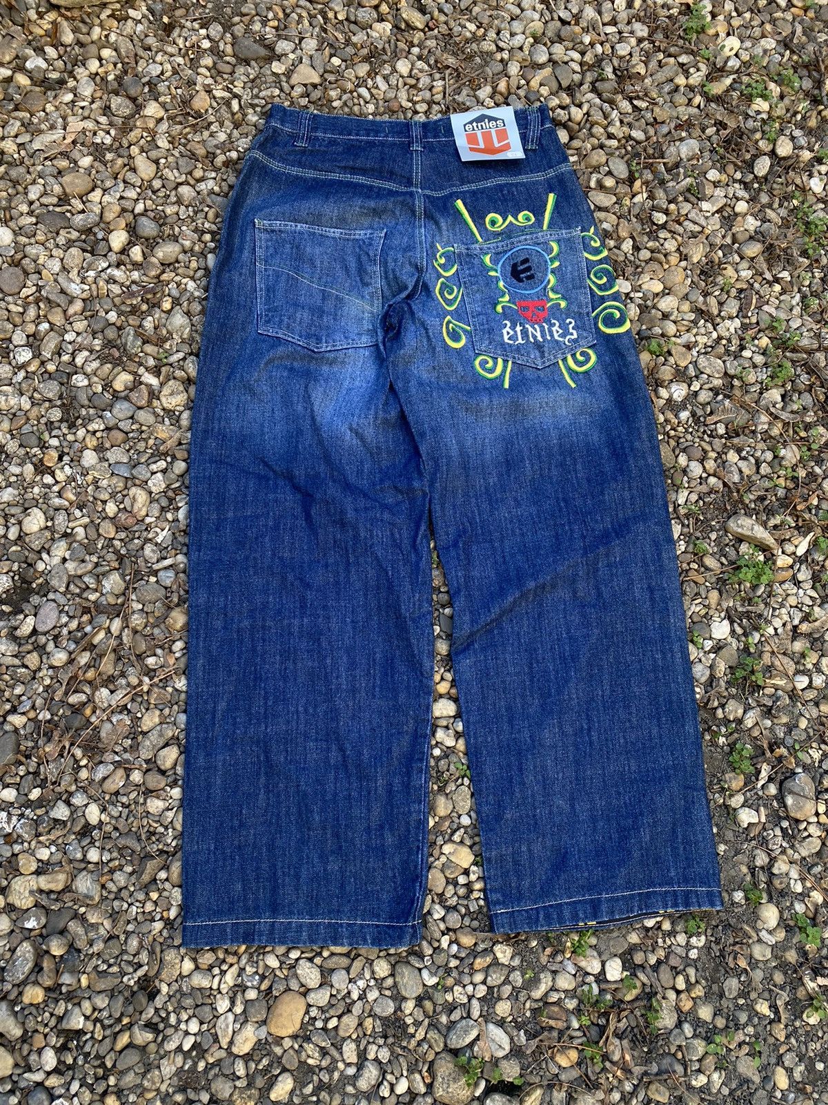 Etnies Vintage Etnies Skull Embroidered Logo Baggy Jeans Size US 33 - 6 Thumbnail