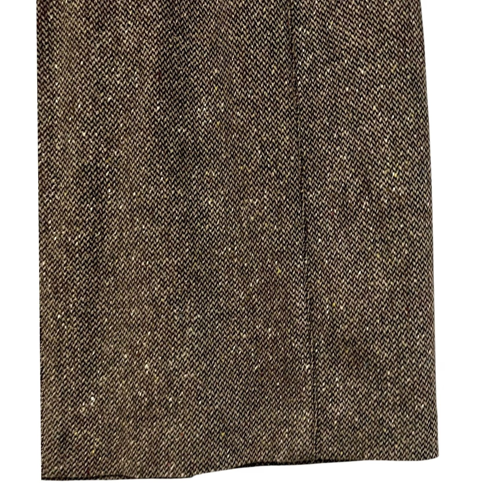 Brooks Brothers Brooks Brothers Wool Blend Pencil Skirt Sz 2 Brown Tweed Preppy Academia Wool Blend Pencil Skirt Women Size 2 Brown Plaid Knee Length Vintage? No. Size 26" / US 2 / IT 38 - 2 Thumbnail