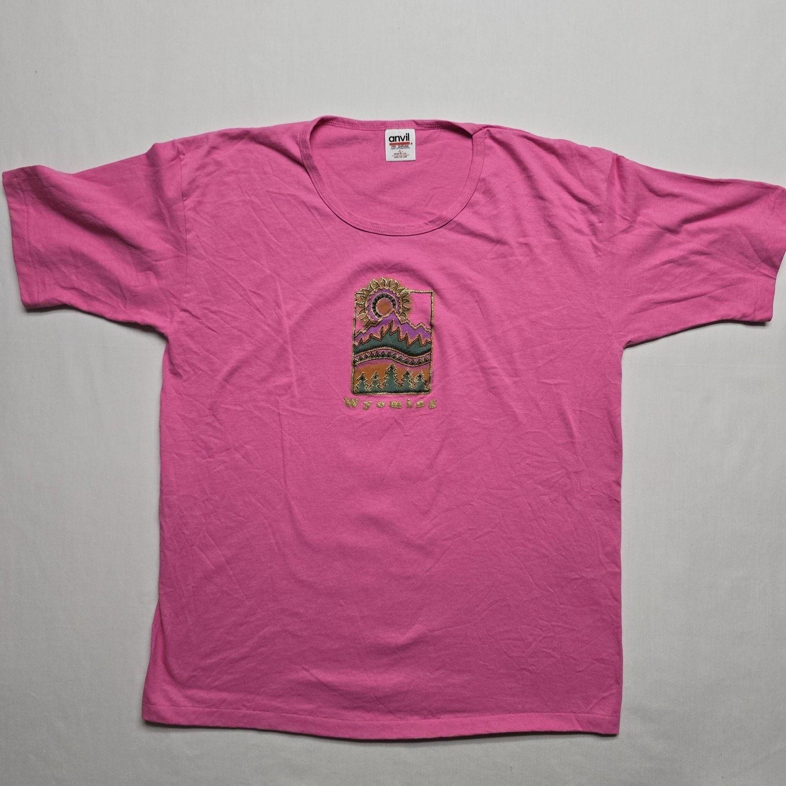 Anvil Vintage Womens Wyoming Shirt Large Pink Mountains Anvil Size L / US 10 / IT 46 - 1 Thumbnail