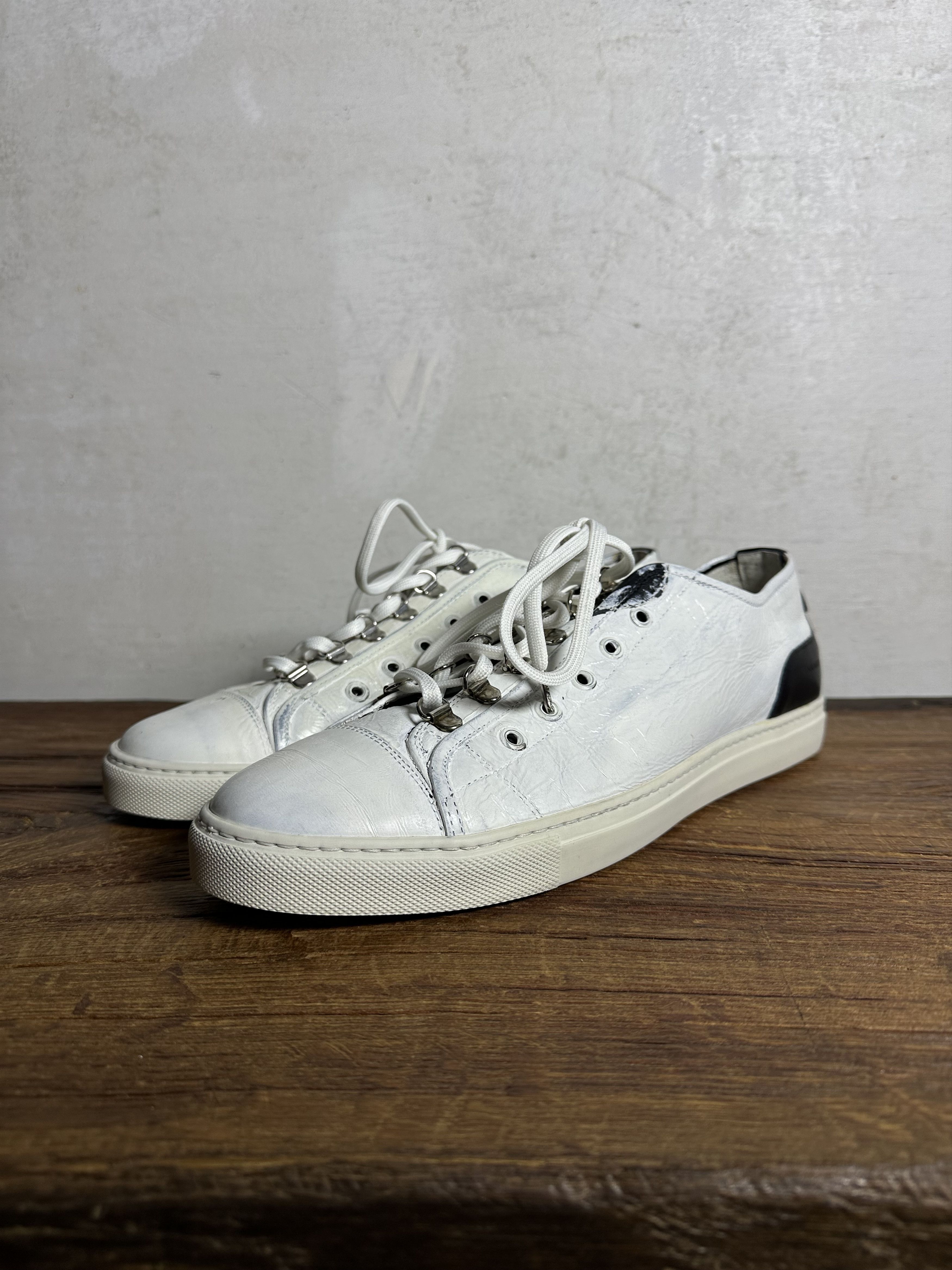 Neil Barrett Neil Barrett Painted Two-Toned Low-Top Sneakers Size US 10 / EU 43 - 1 Thumbnail
