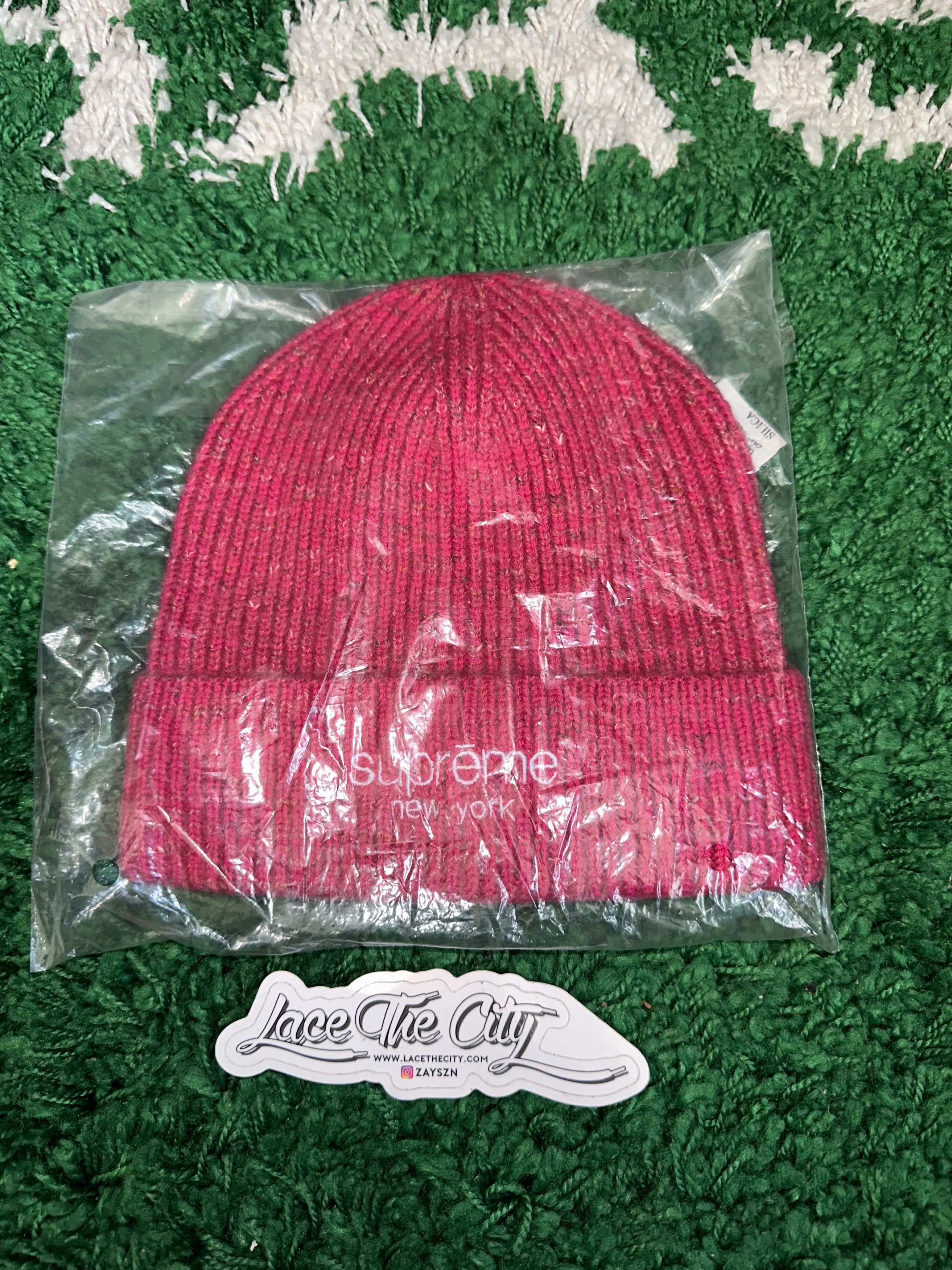 Supreme Supreme Diamond beanie pink multi | Grailed