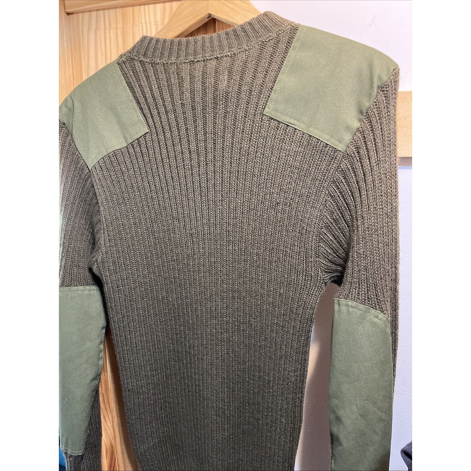 Other Military Issue Jack Young Inc Wool Sweater Green USMC Sz 42 Size US M / EU 48-50 / 2 - 8 Thumbnail