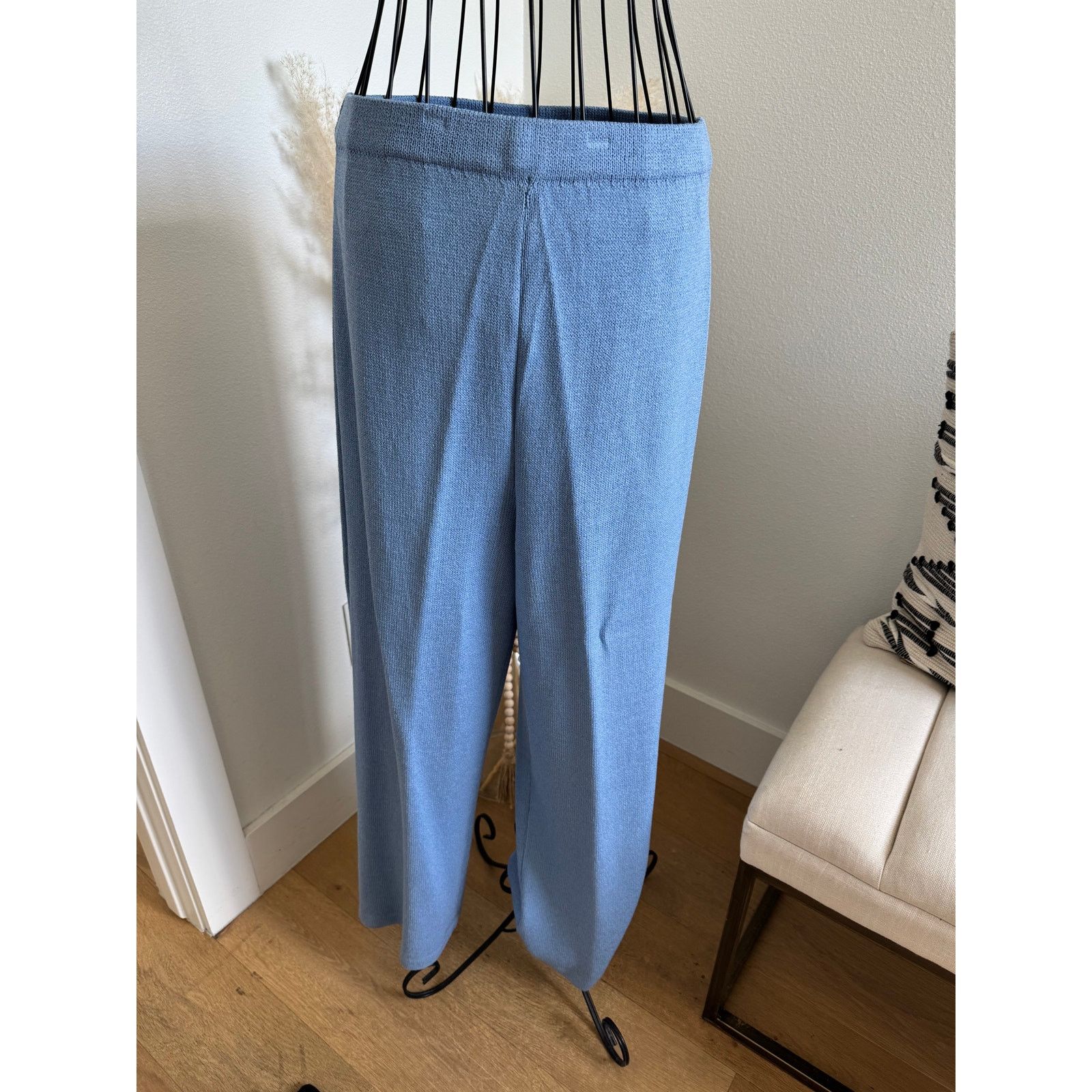St. John St. John Collection Blue Santana Knit Wide Leg Pull-On Pants Size 32" / US 10 / IT 46 - 1 Thumbnail