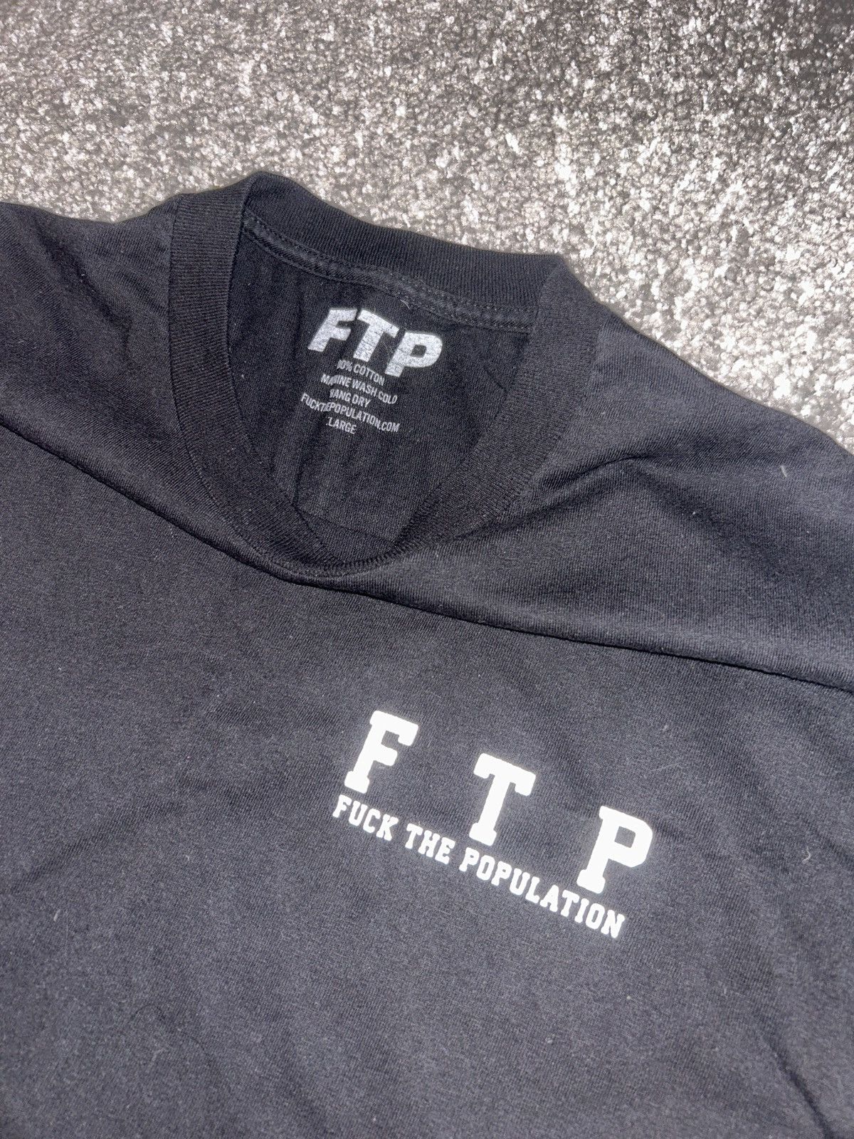 Fuck The Population Hang in there tee Size US L / EU 52-54 / 3 - 3 Thumbnail