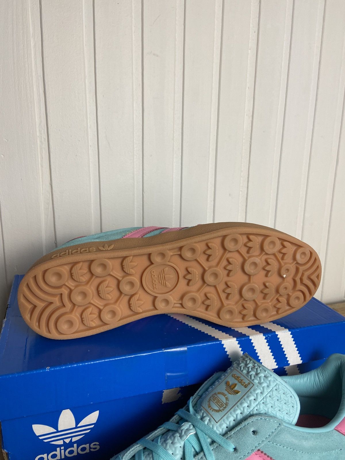 Adidas New rare adidas Gazelle Indoor "Aqua Pink" size 8US Size US 8 / IT 38 - 10 Thumbnail