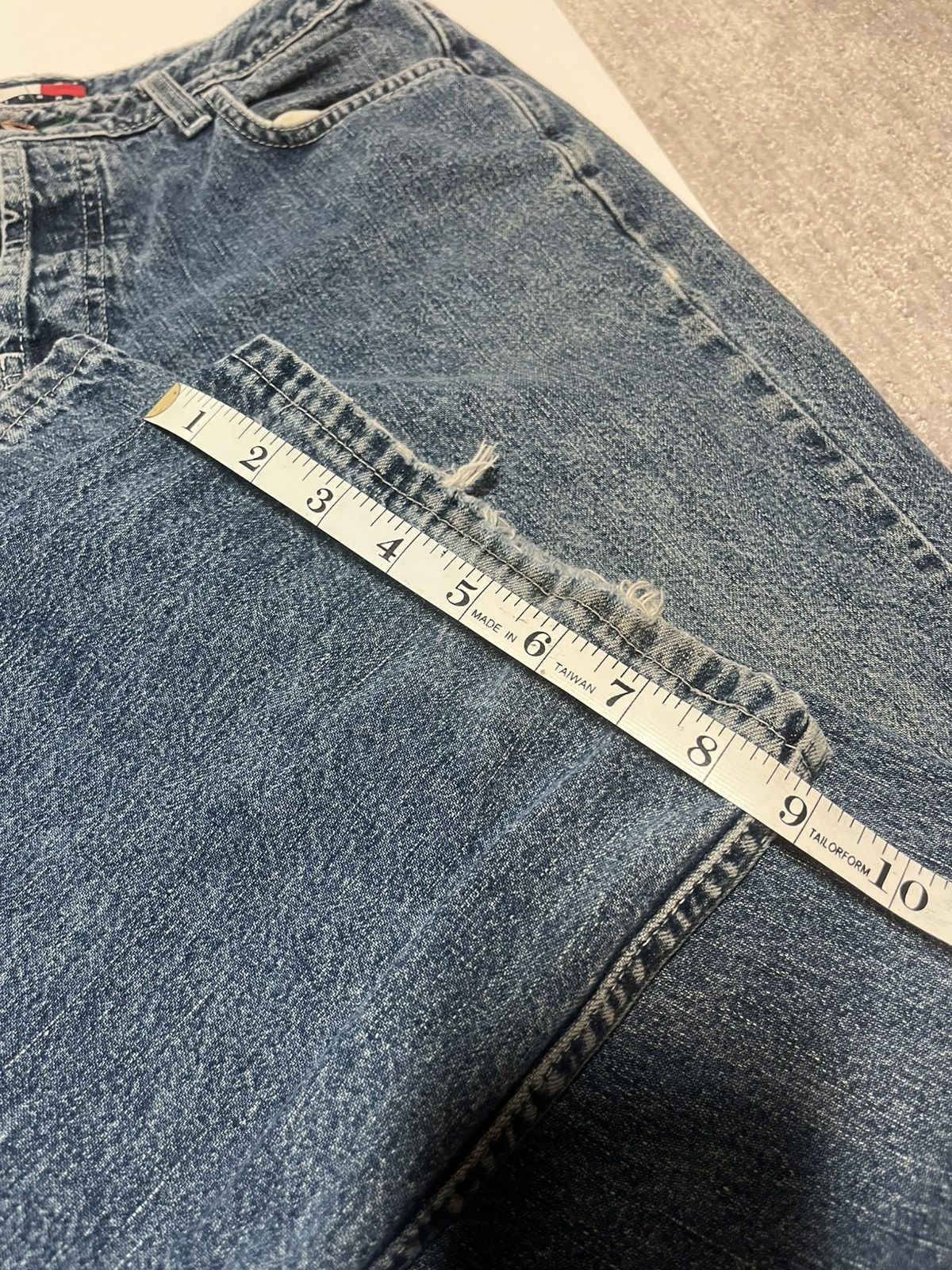Tommy Hilfiger Vintage Tommy Hilfiger denim Size US 30 / EU 46 - 2 Thumbnail