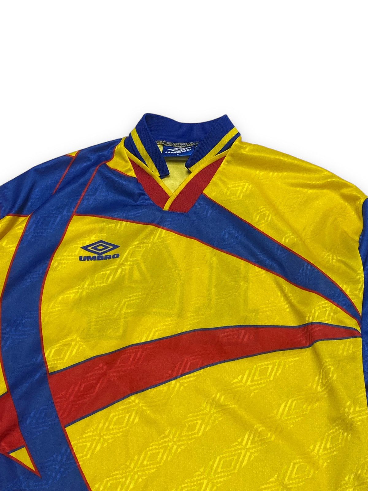 Umbro 90s Vintage UMBRO Crazy Longsleeved Jersey N14 Size US M / EU 48-50 / 2 - 2 Thumbnail