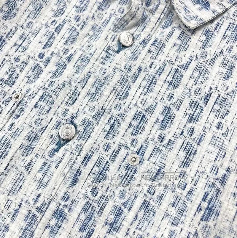 Dior Dior Light Blue Men's Button-Up Shirt . Size US S / EU 44-46 / 1 - 3 Thumbnail