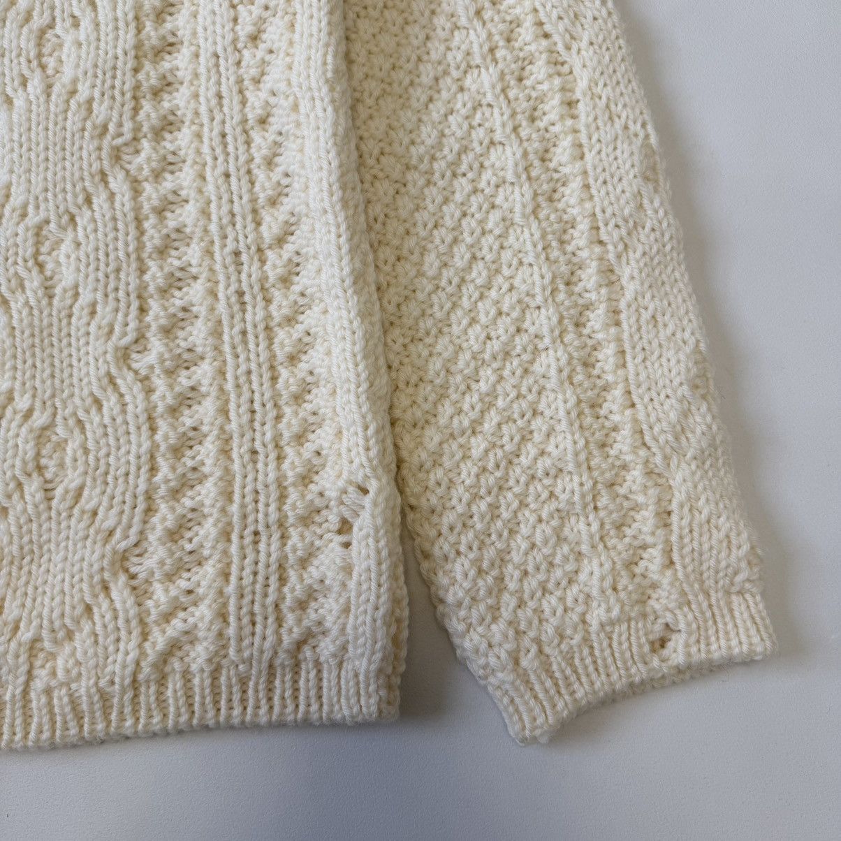 Maison Margiela A/W 21 Distressed Cream Cable Knit Sweater Size US M / EU 48-50 / 2 - 9 Thumbnail