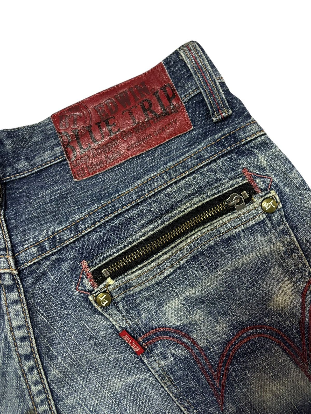 Edwin Vtg Edwin Blue Trip Japan Distressed Jeans Size US 30 / EU 46 - 8 Thumbnail