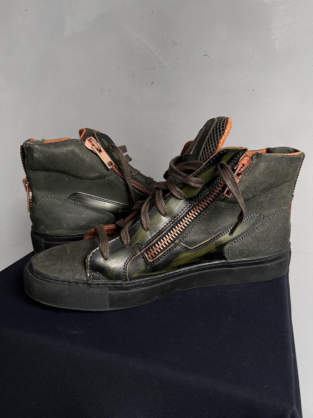 Giuseppe Zanotti Giuseppe Zanotti style high sneakers double zipper y2k Size US 7 / EU 40 - 8 Thumbnail