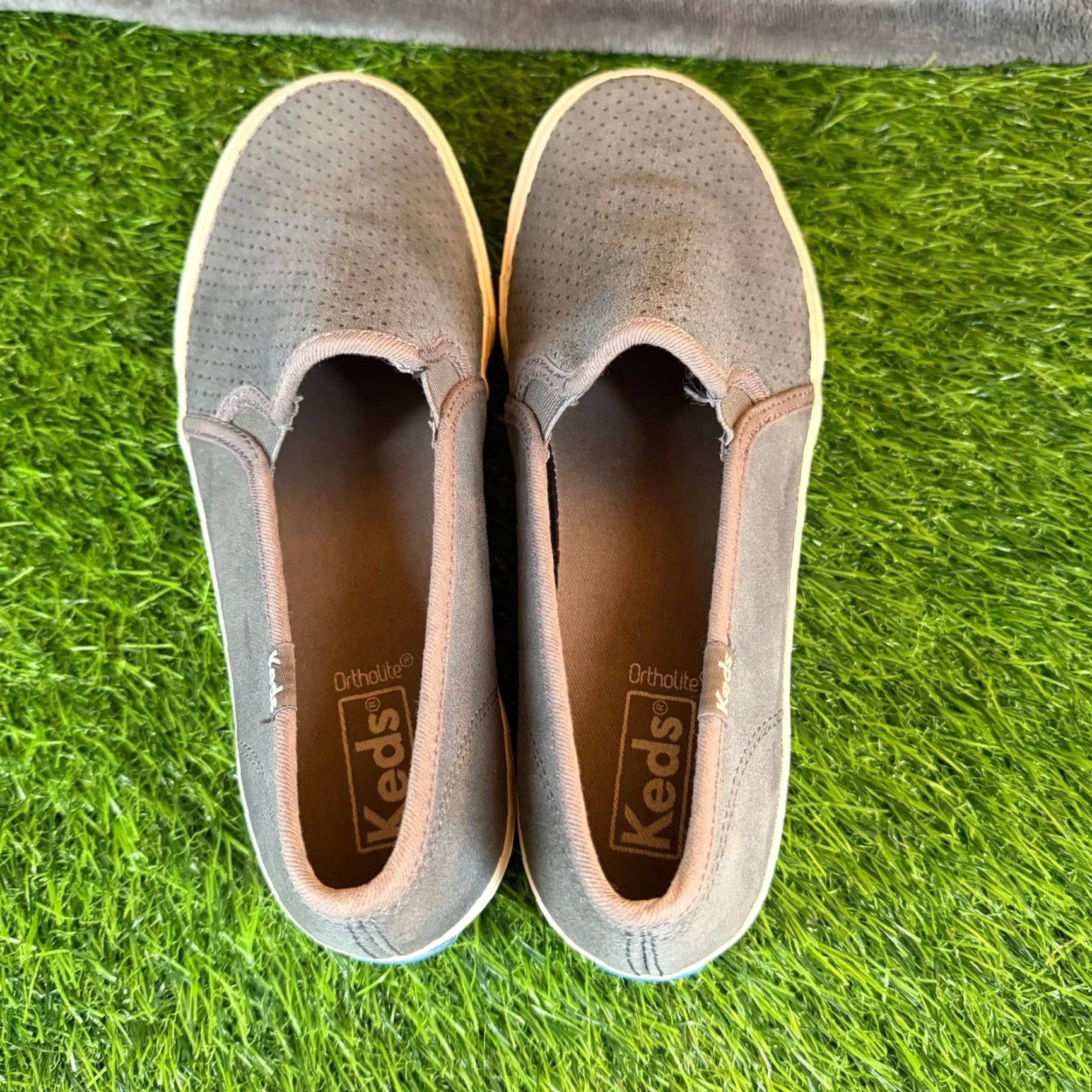 Keds Keds Double Decker Sneaker Slip On Grey Perforated Suede Womens 7.5 Shoes Casual Comfort Size US 5 / IT 35 - 7 Thumbnail