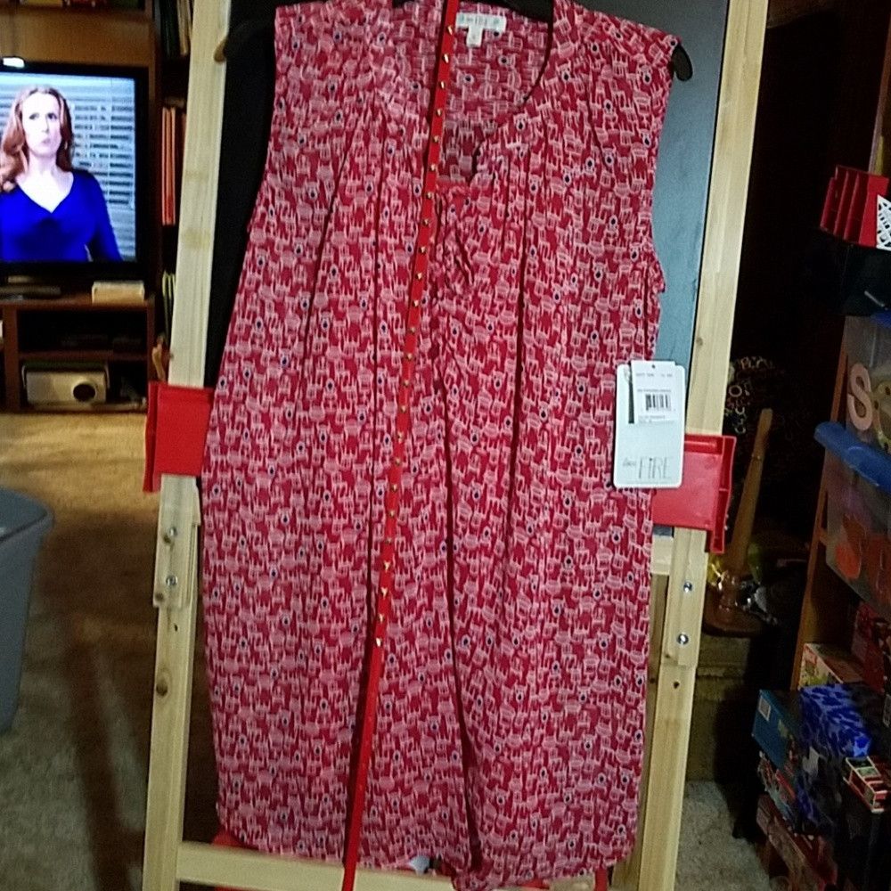 Other Love Fire Sleeveless 2 pc Red Chair Print & Belt Size M / US 6-8 / IT 42-44 - 1 Thumbnail