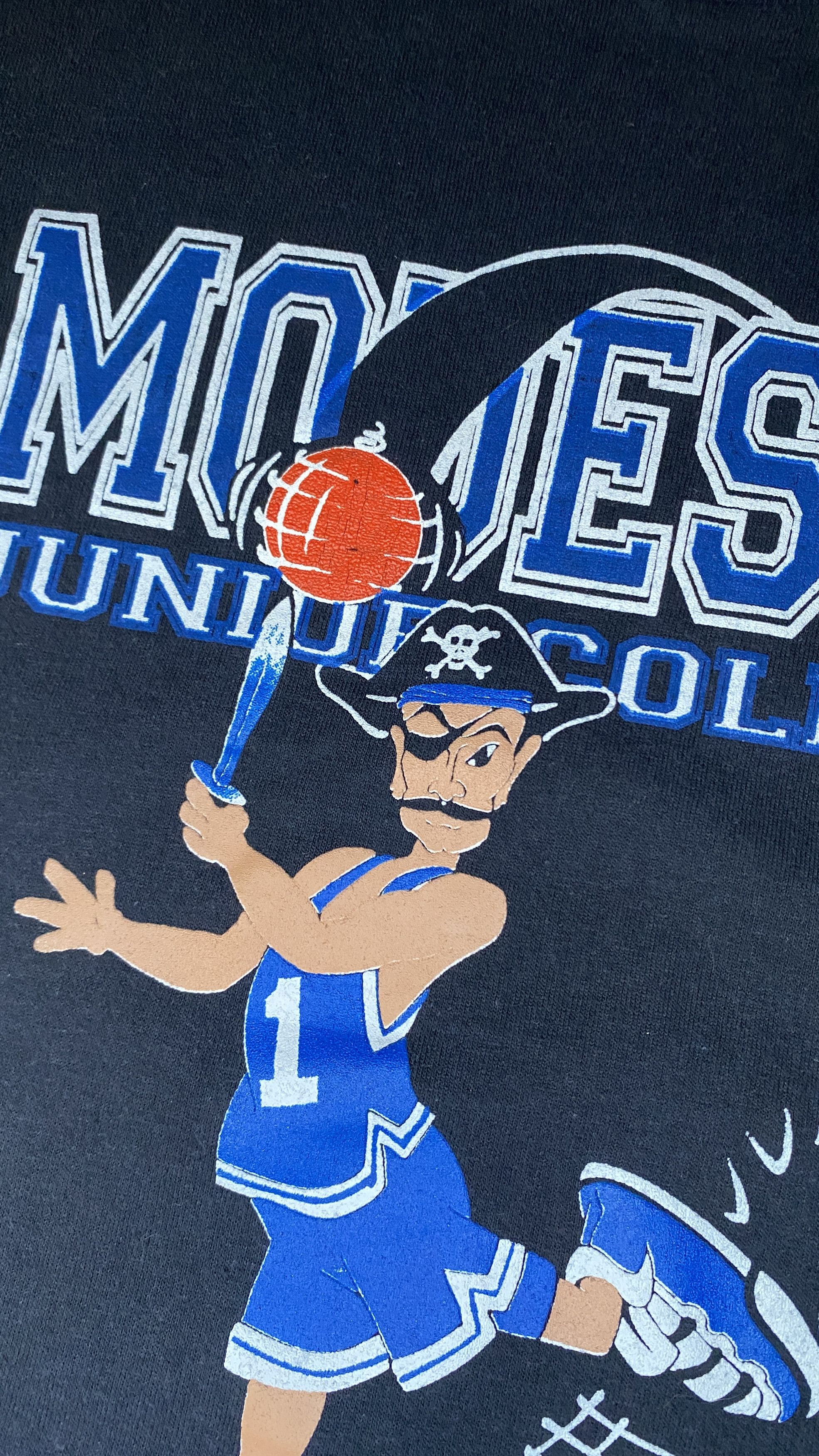 Vintage Vintage 1994 Modesto JC Basketball Camp T-Shirt Oneita Size US L / EU 52-54 / 3 - 3 Thumbnail