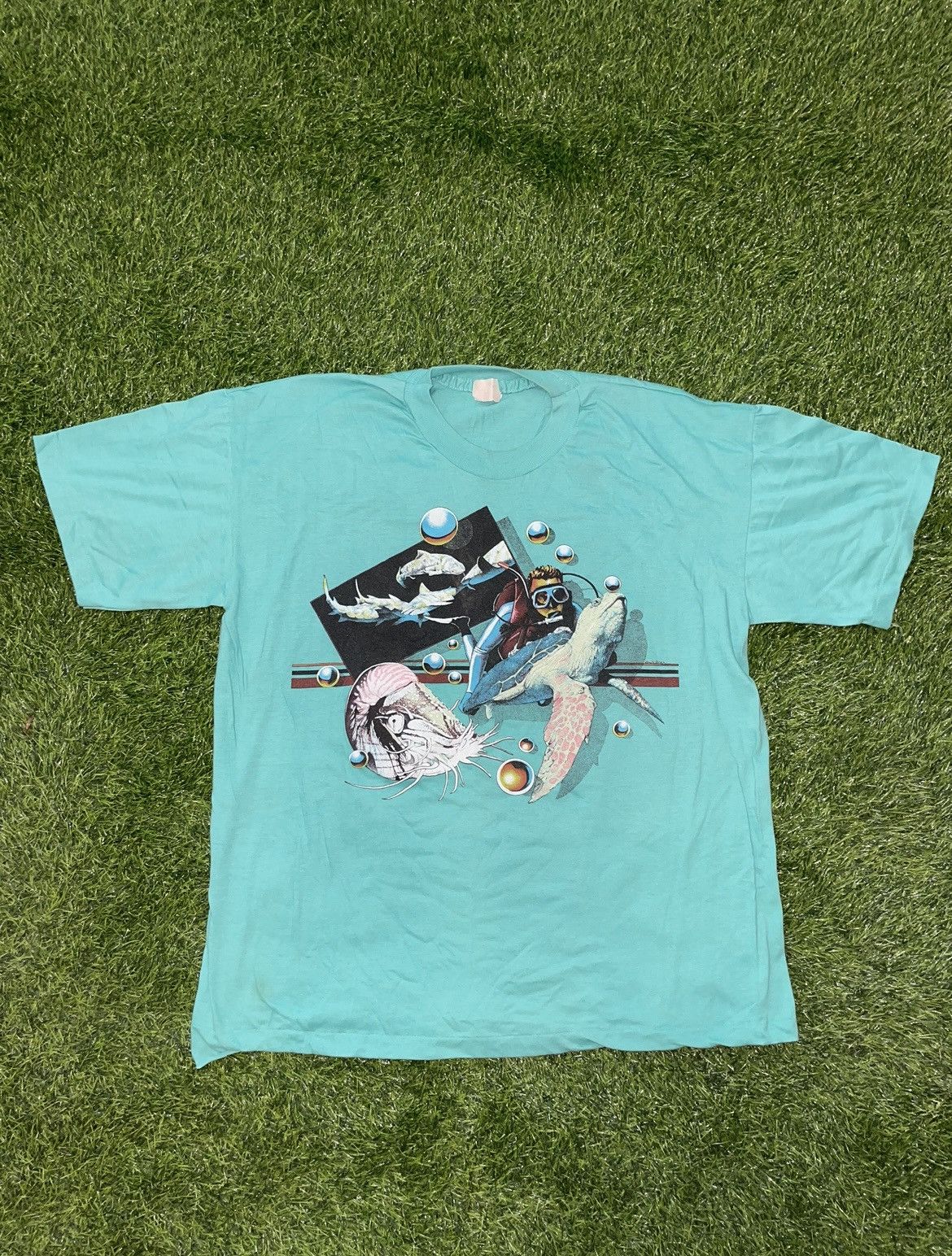 Vintage Vintage Scuba Sea Ocean Tee Shirt Size XL Size US XL / EU 56 / 4 - 1 Thumbnail