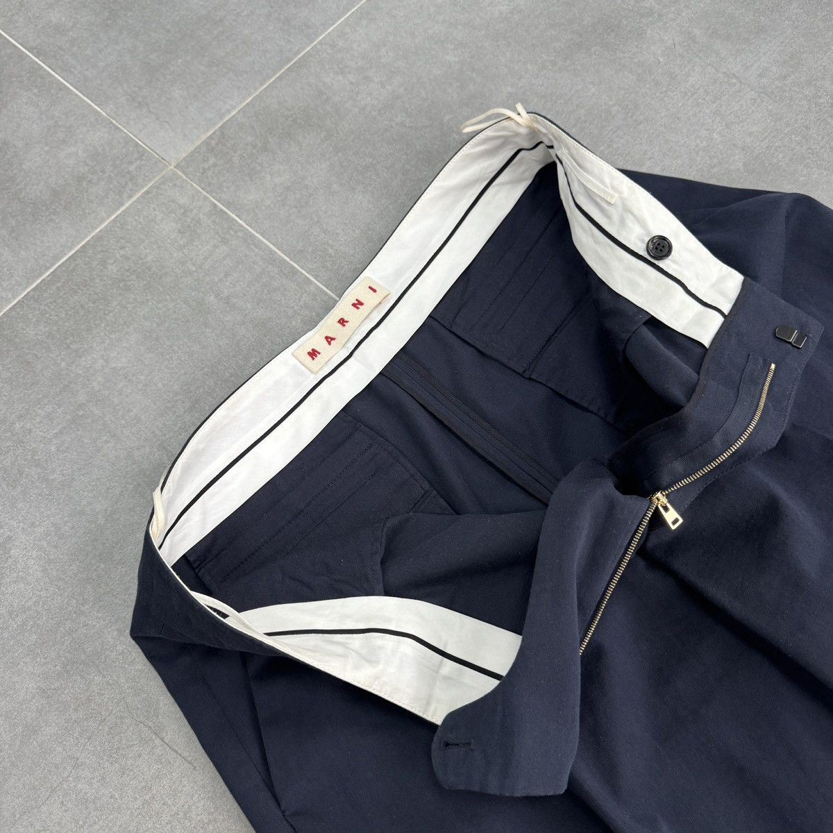 Marni Marni Wide Leg Cropped Culottes Women Pants Rare Size 42 Size 28" / US 6 / IT 42 - 7 Thumbnail