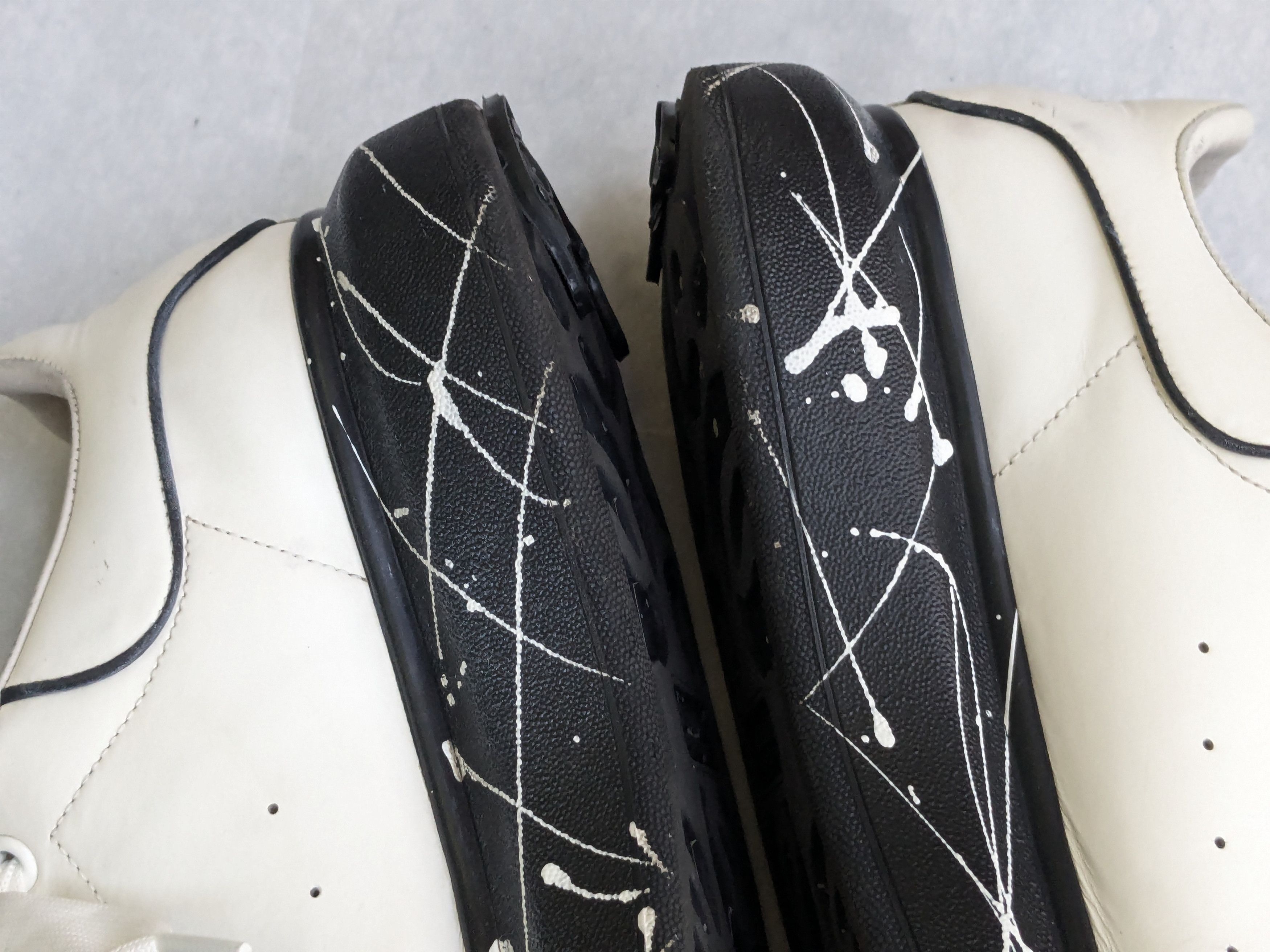 Alexander McQueen alexander mcqueen oversized sneaker Larry White 11 44 Size US 11 / EU 44 - 12 Thumbnail