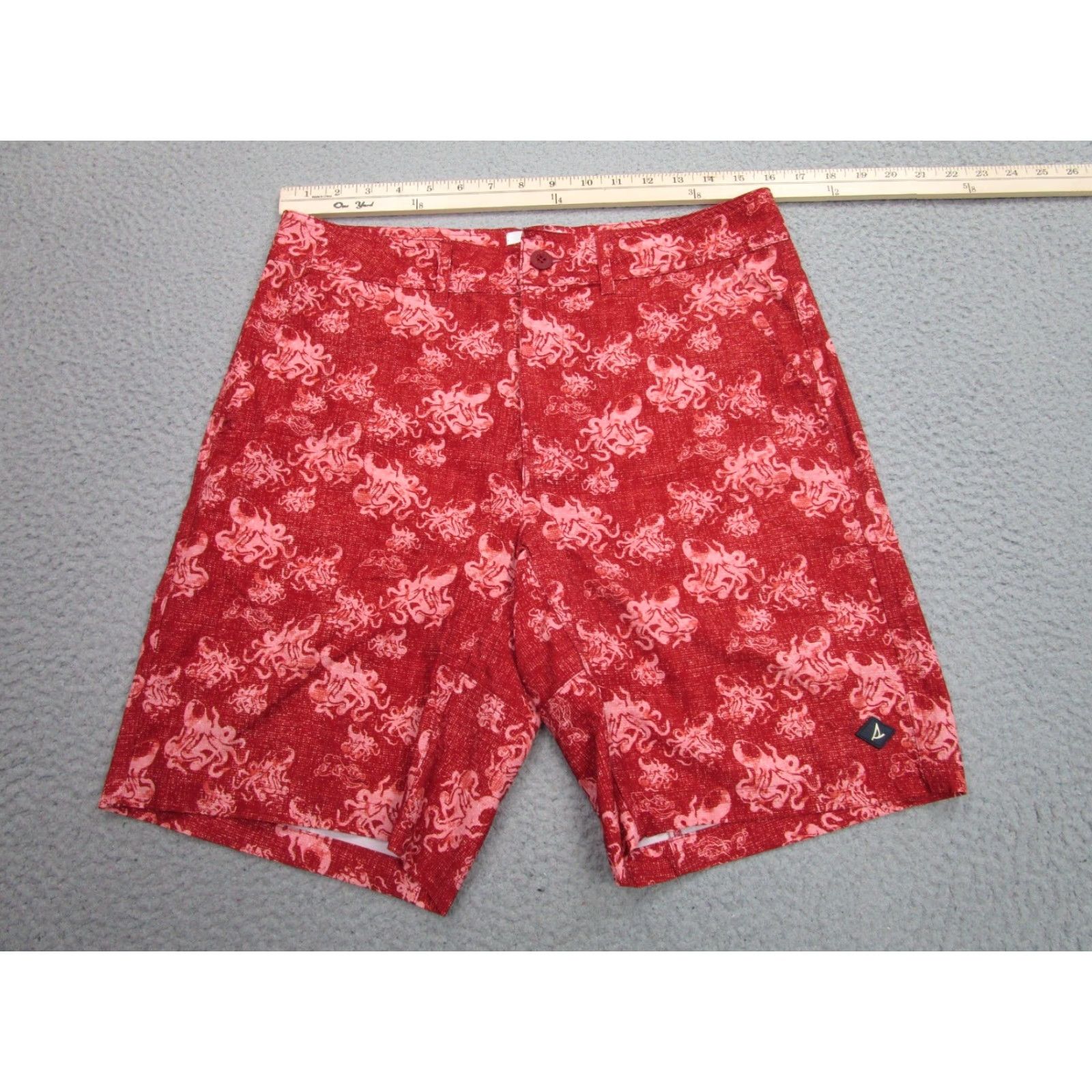 Sperry Sperry Shorts Mens 30 Red Submersible Hybrid Walkshort Squid Octopus Print Beach Chino Casual Size US 30 / EU 46 - 2 Thumbnail