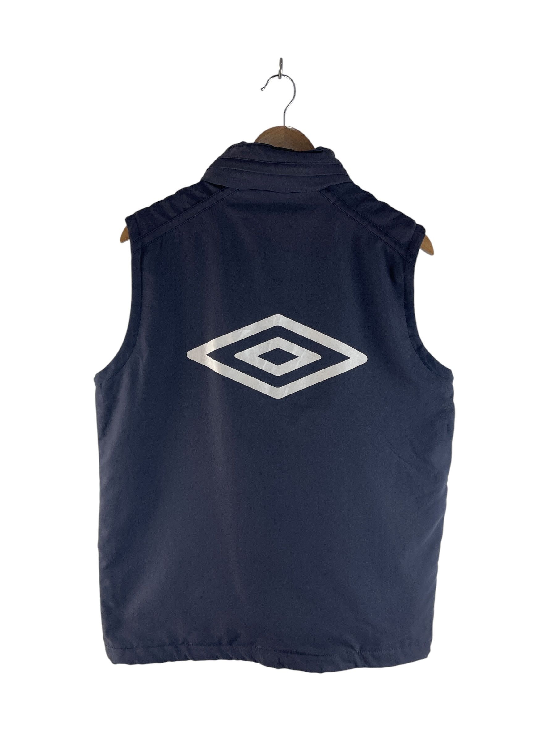 Umbro Vintage Umbro England Nationwide Training Vest Hooded 2000s Size US M / EU 48-50 / 2 - 2 Thumbnail