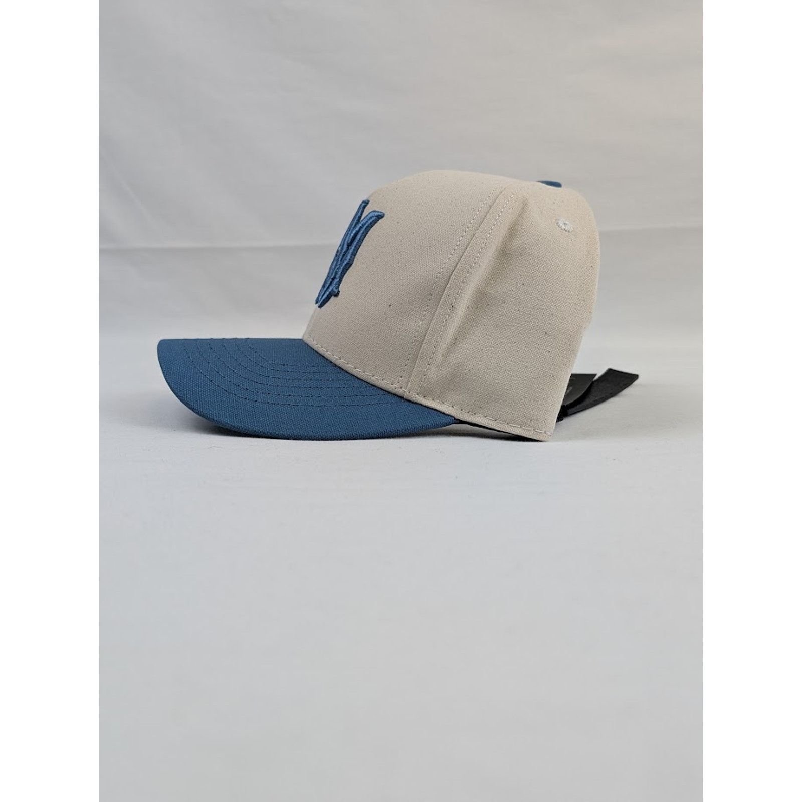 Amiri o1rshd1 Q:3 / Size: OS / MA Two Tone Canvas Hat / Cap Beige Size ONE SIZE - 5 Thumbnail