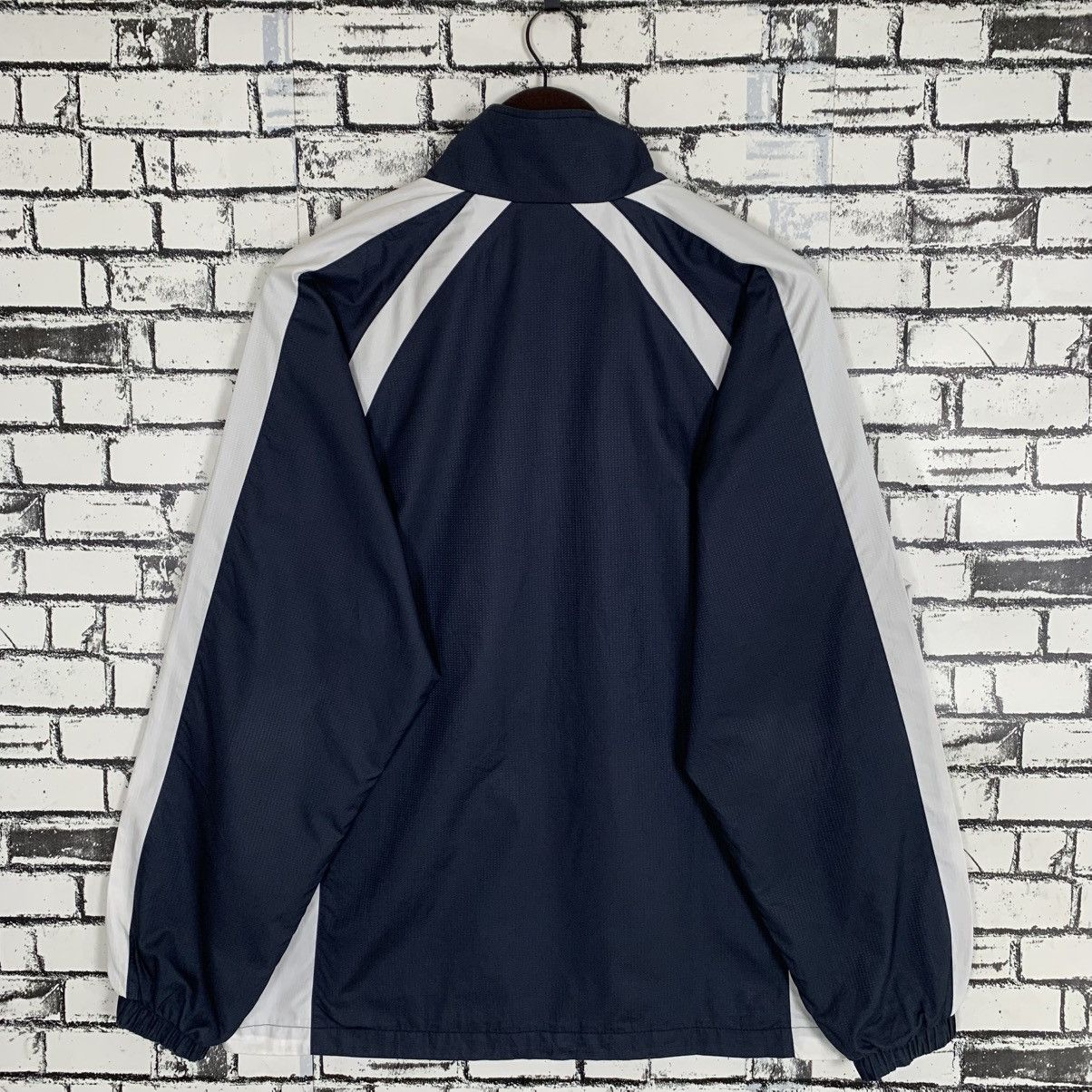 Nike × Vintage Sportwear Nike Swoosh Small Logo Embroidered Windbreaker Size US L / EU 52-54 / 3 - 5 Thumbnail
