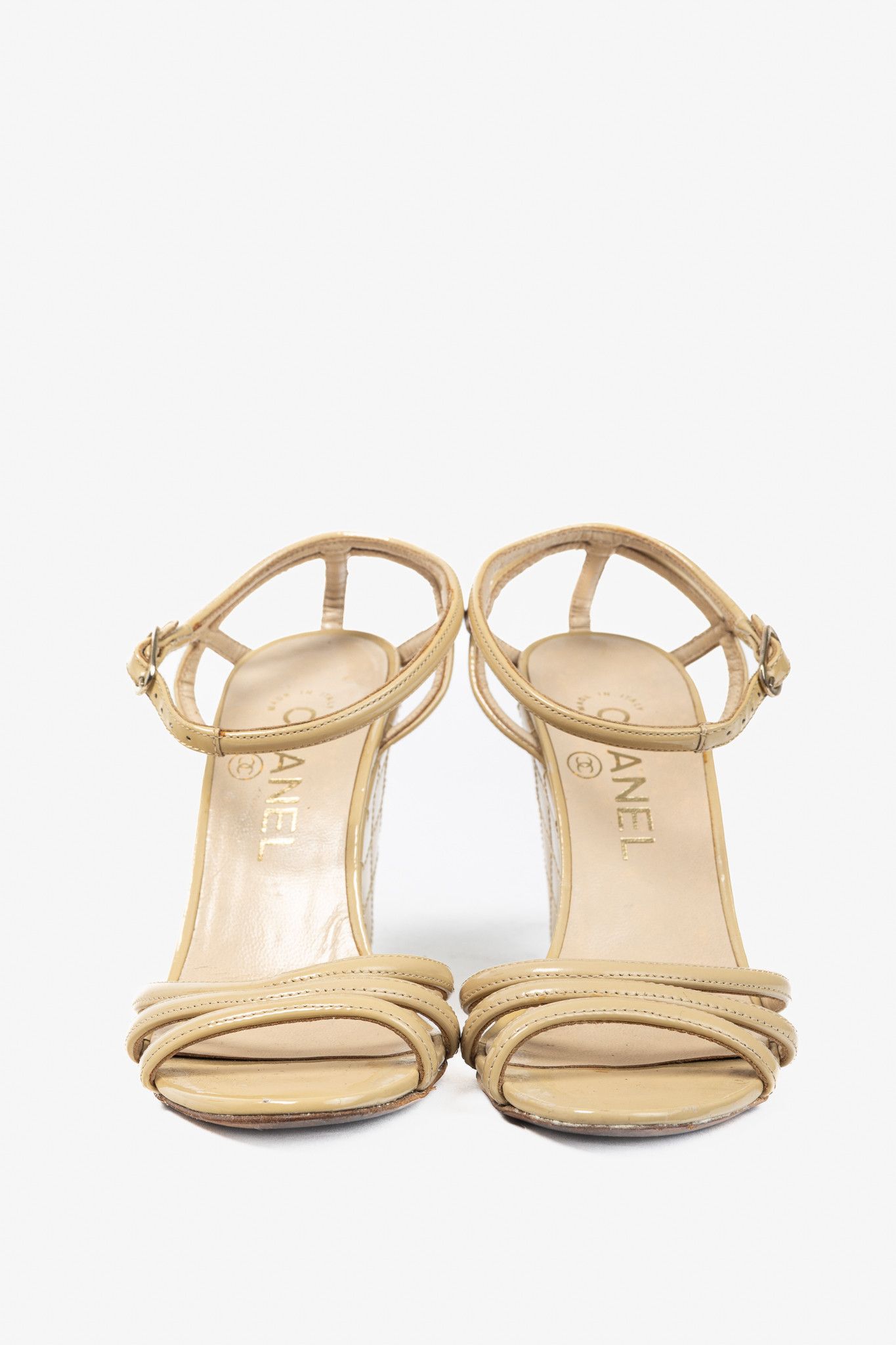 Chanel Chanel Beige Patent Leather Quilted-Wedge Sandals Size US 4.5 / IT 34.5 - 2 Thumbnail