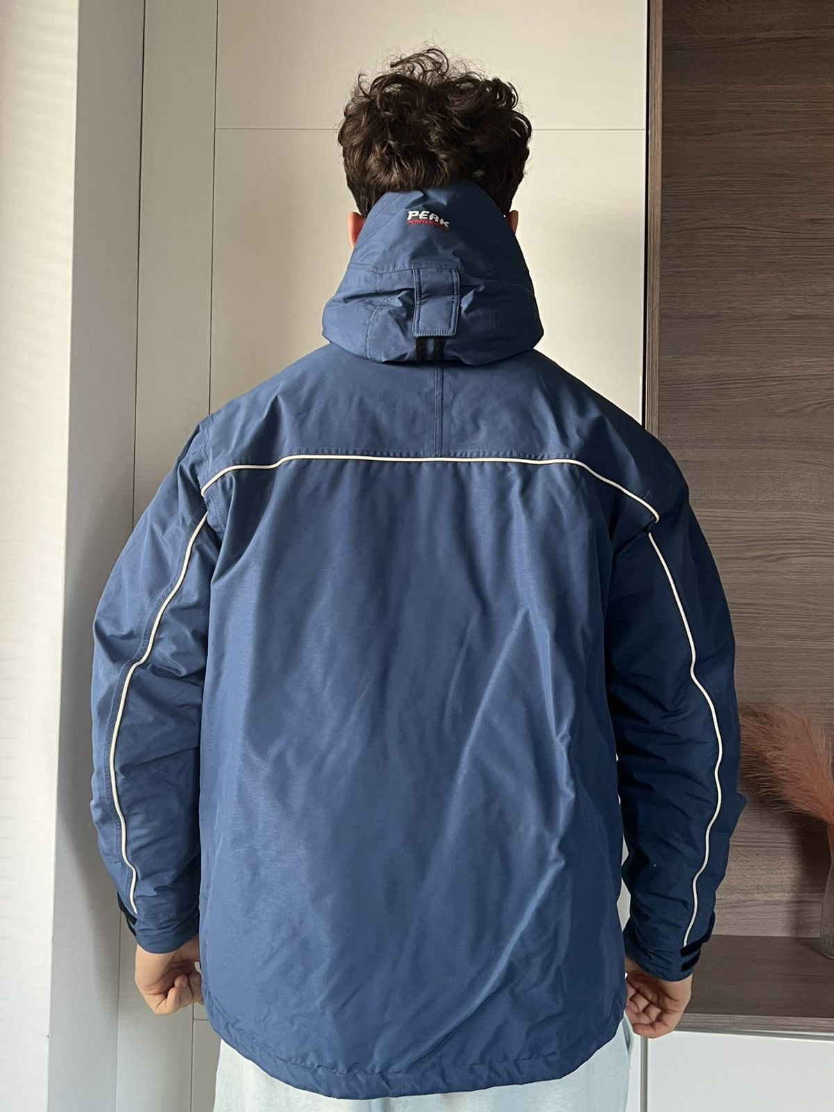 Goretex × Peak Performance ‼️Peak Performance Gore-Tex GTX Thermolite Active Jacket‼️ Size US L / EU 52-54 / 3 - 12 Thumbnail