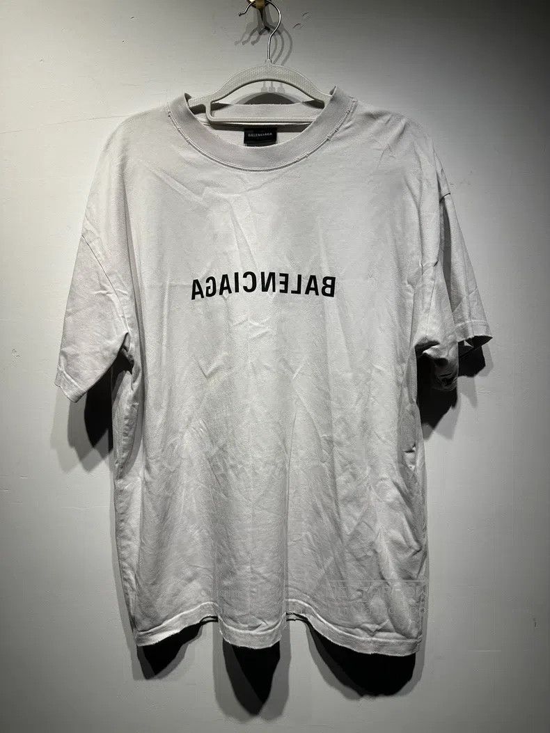 Balenciaga Balenciaga Logo Letter Printed Short Sleeve Crew Neck T-Sh Size US L / EU 52-54 / 3 - 1 Thumbnail