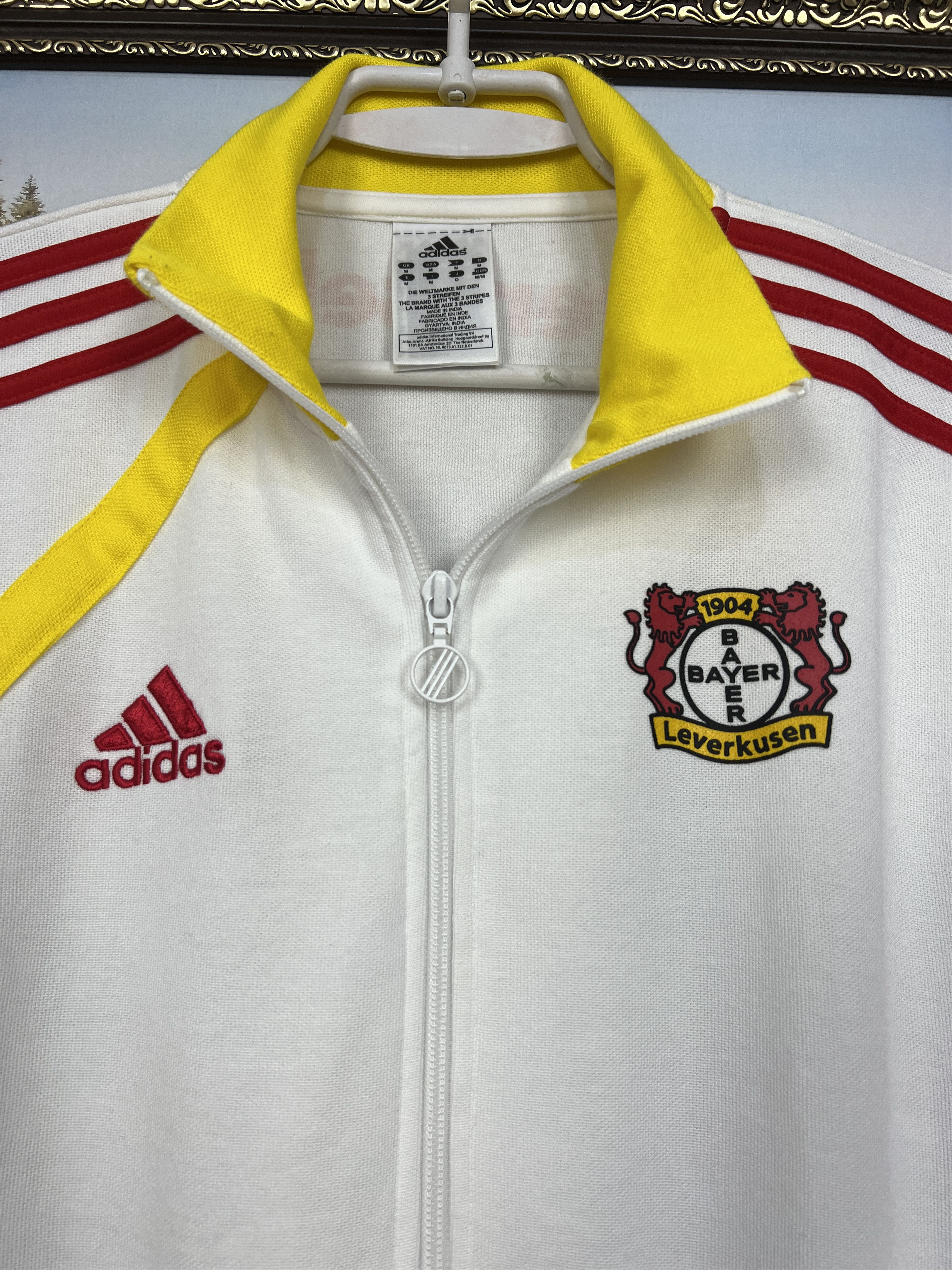 Adidas Vintage Adidas Bayer 04 Leverkusen Football Jacket Soccer Size US M / EU 48-50 / 2 - 3 Thumbnail