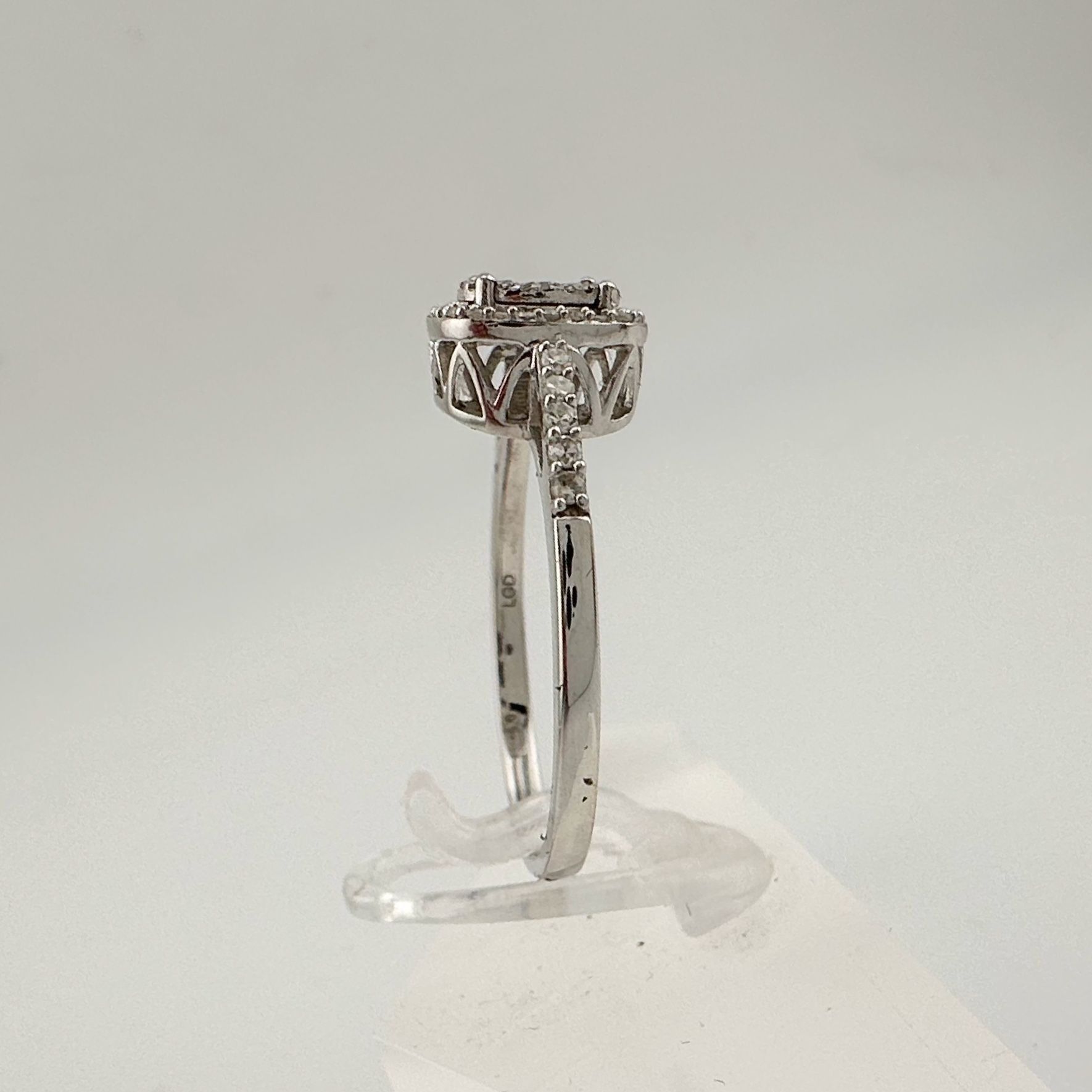 Other Eye-catching 1/4 Carat Natural Diamond Ring Size 7 Size ONE SIZE - 3 Thumbnail