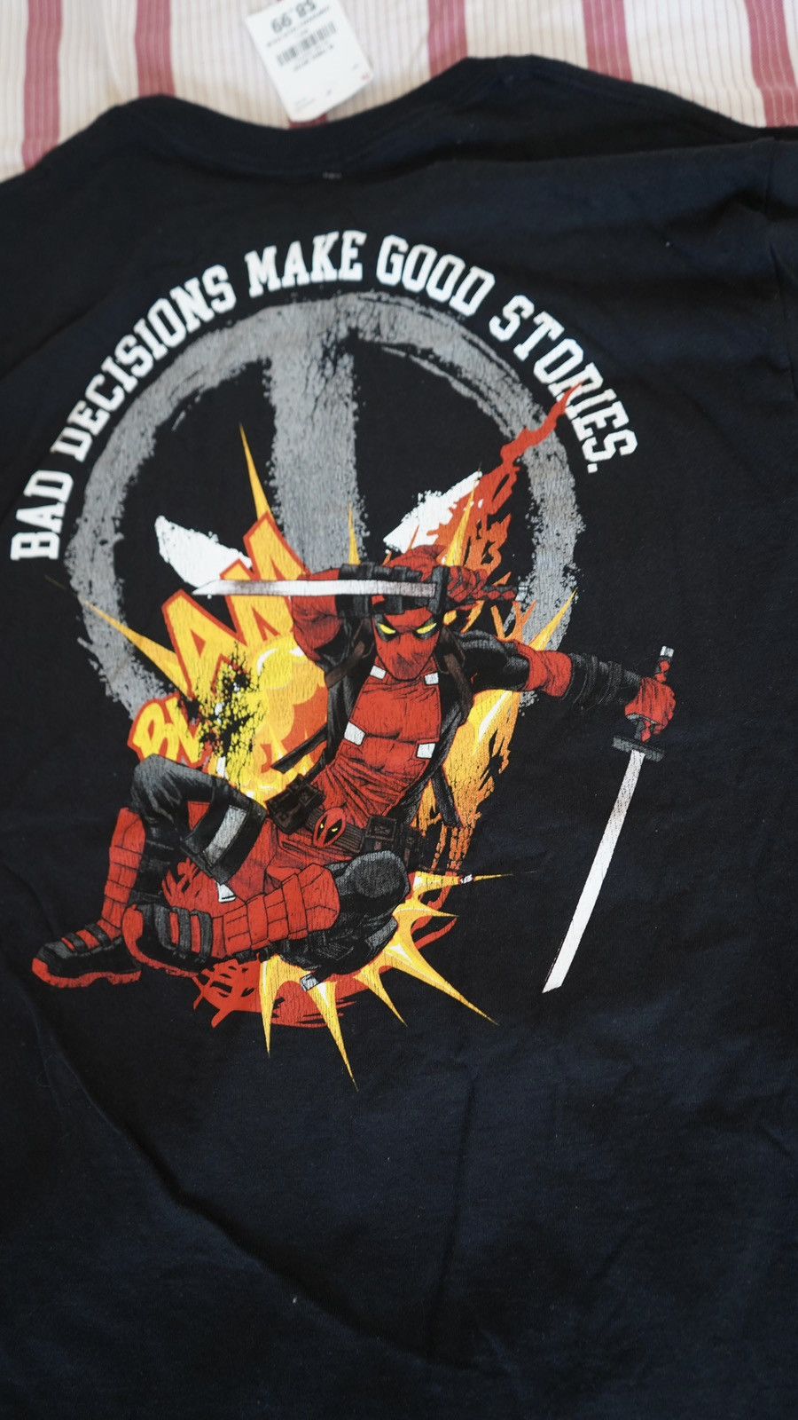 Other Black Puff Print Deadpool Tee Size US L / EU 52-54 / 3 - 5 Thumbnail