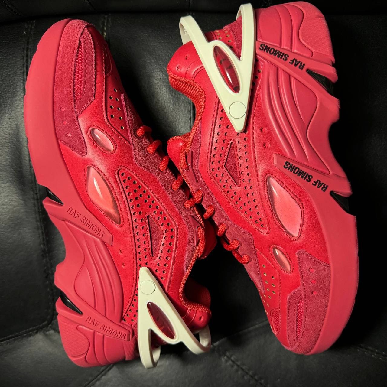 Raf Simons Raf Simons cylon 21 red new Size US 4 / IT 34 - 5 Thumbnail