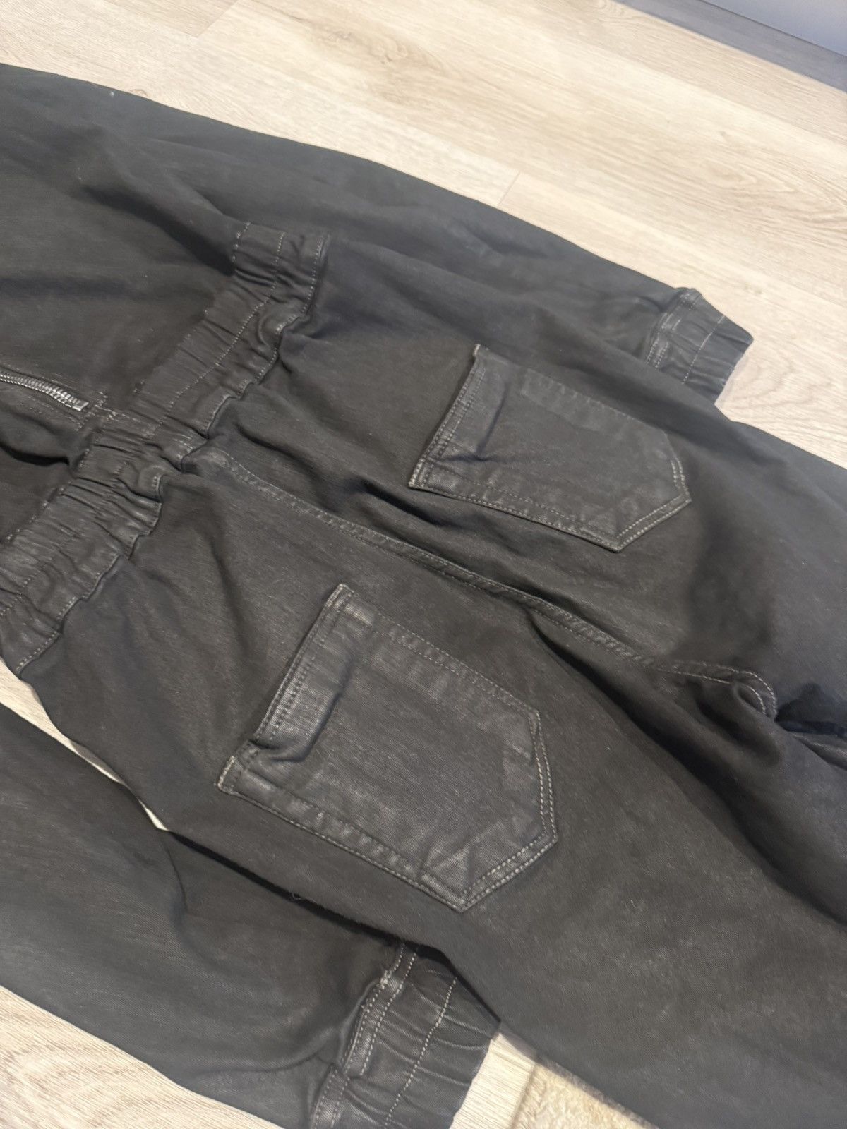 Rick Owens Drkshdw s/s 2023 black waxed denim flightsuit bodybag!! Size US 28 / EU 44 - 6 Thumbnail
