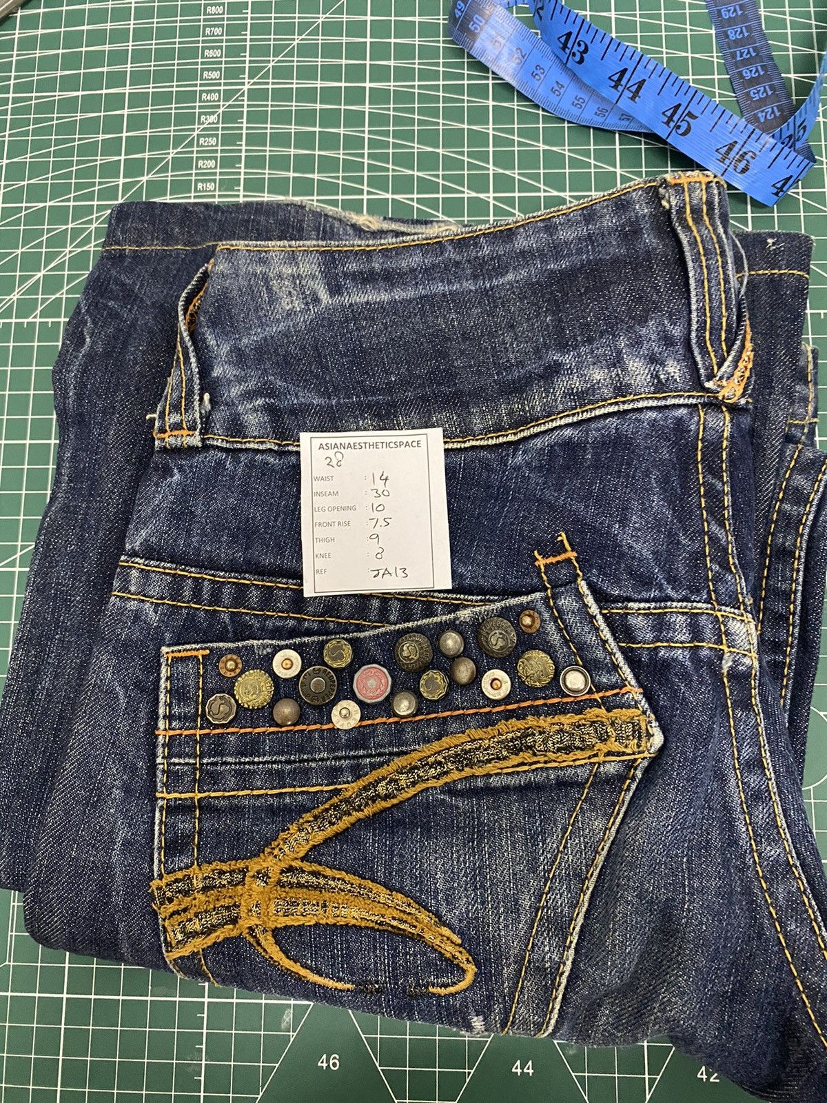 Japanese Brand × Le Grande Bleu (L.G.B.) × Tornado Mart Flare Red Pepper Denim Unique Embellished Pocket Mud Washed Size US 28 / EU 44 - 19 Thumbnail