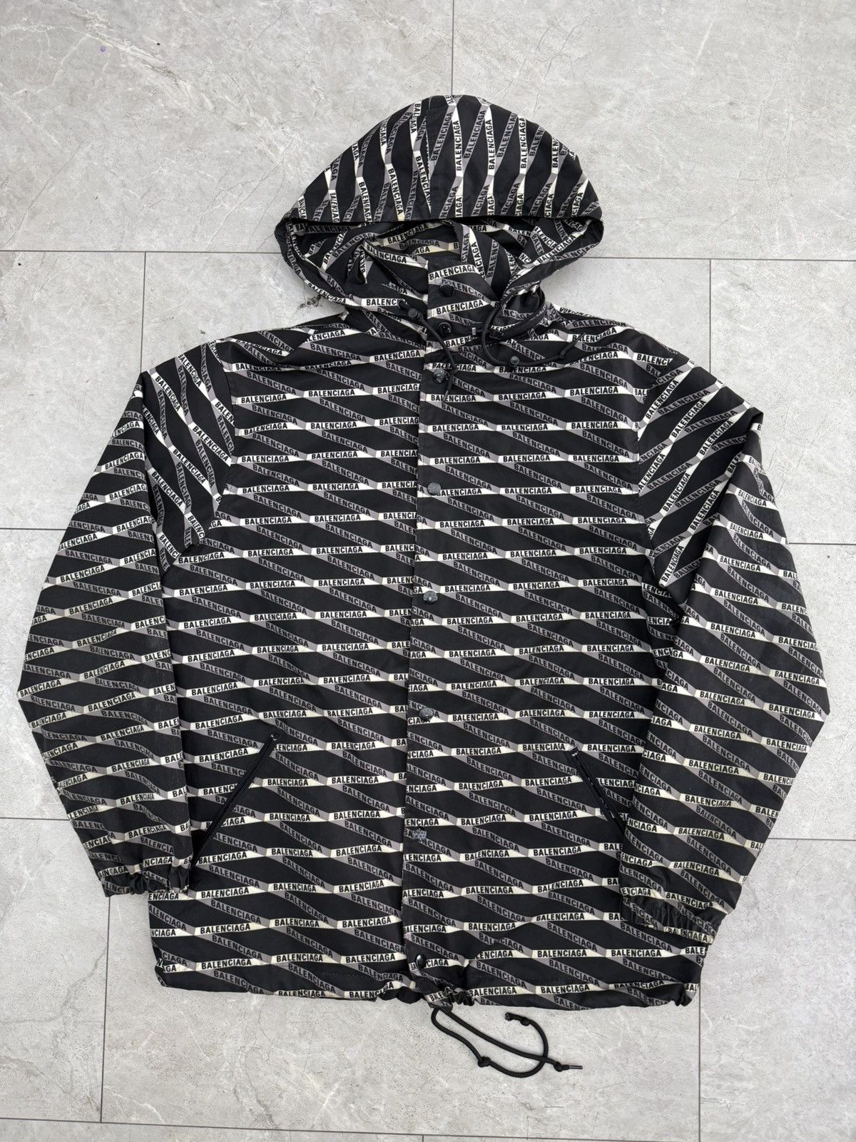 Balenciaga Balenciaga Size US L / EU 52-54 / 3 - 1 Thumbnail