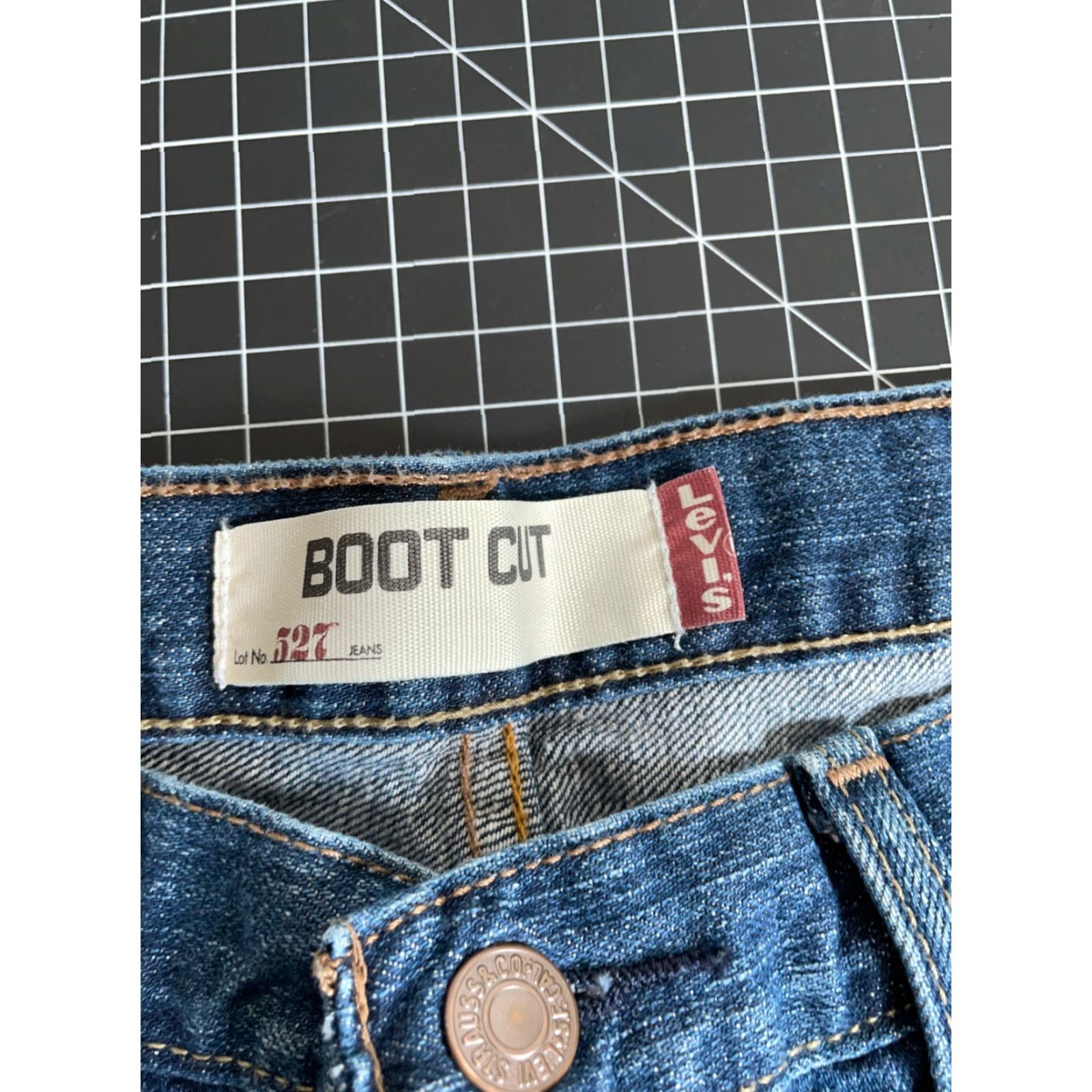 Levi's Levi's 527 Slim Bootcut Jeans Men's 32 x 29 Blue Denim 2010s Size US 32 / EU 48 - 3 Thumbnail