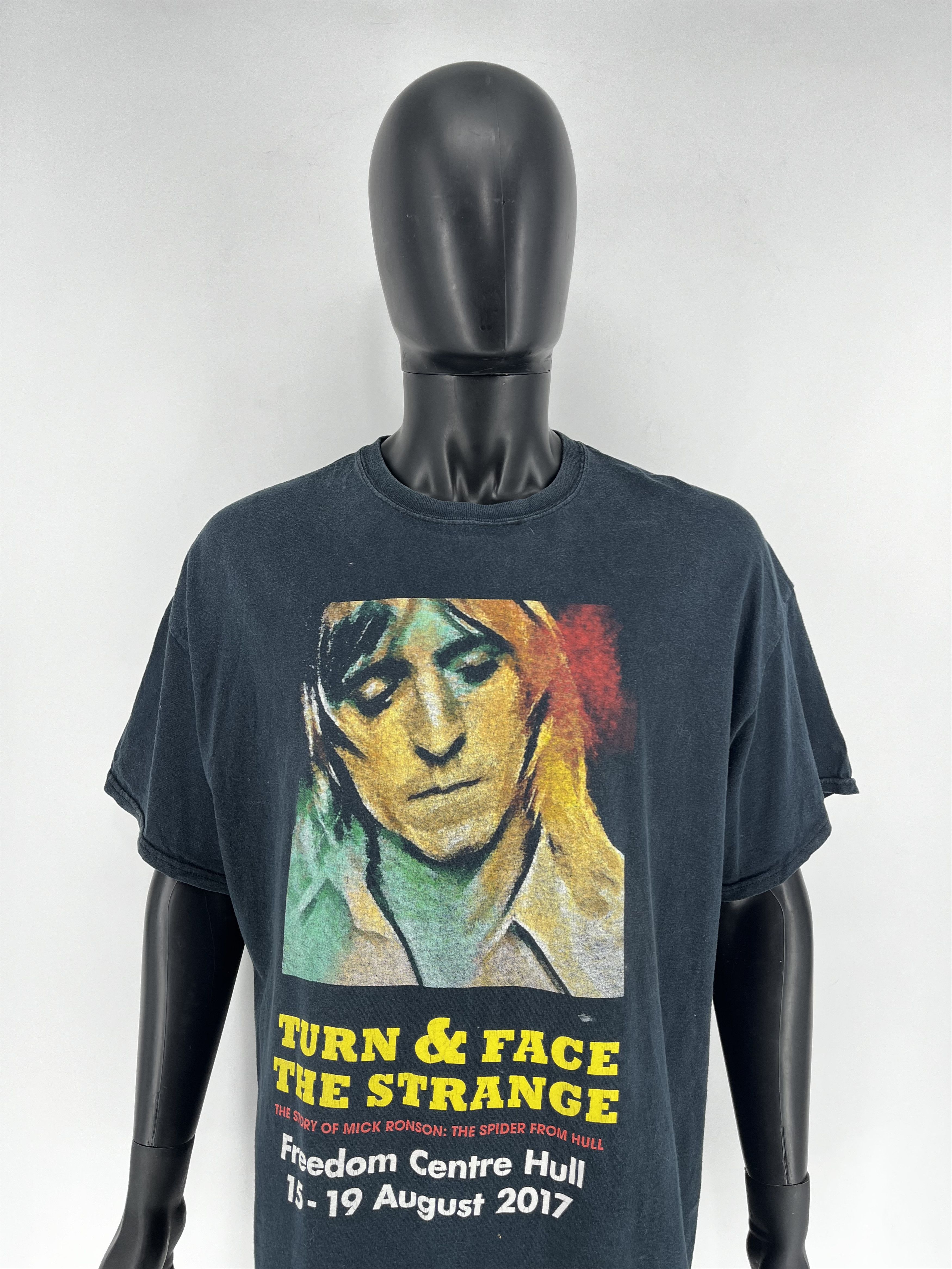 Band Tees Mick Ronson Turn & Face The Strange Tshirt Hull Truck Size US XXL / EU 58 / 5 - 1 Thumbnail