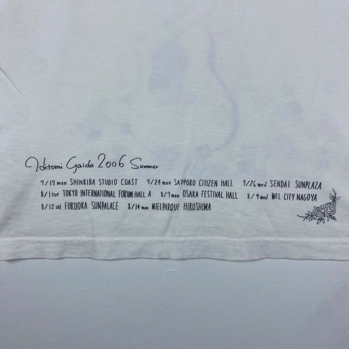 Band Tees HITOMI GAIDA SUMMER 2006 Tour Graphic Tee Shirt Free Size Size US S / EU 44-46 / 1 - 6 Thumbnail