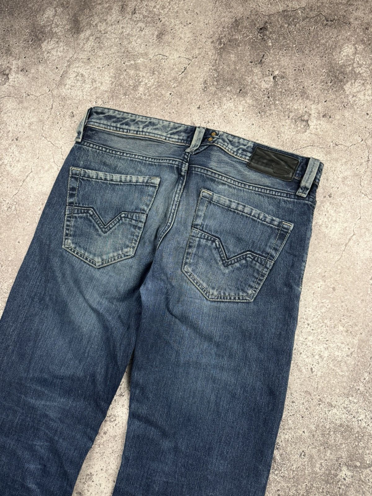 Diesel Vintage Diesel Jeans Baggy Distressed Flared Wide Japanese Size US 29 - 9 Thumbnail