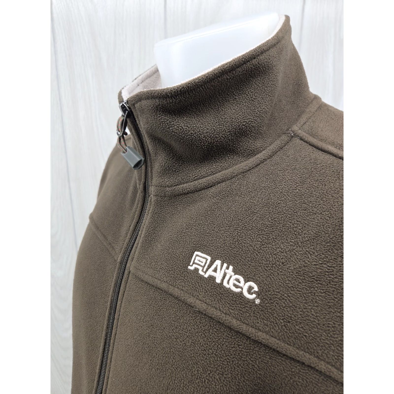 Vintage Fosssa Altec Vest Men’s Medium Brown Green Fleece Lined Full Zip Vest Regular Fit Stand-Up Collar Zipped Pockets All Seasons Size US M / EU 48-50 / 2 - 4 Thumbnail