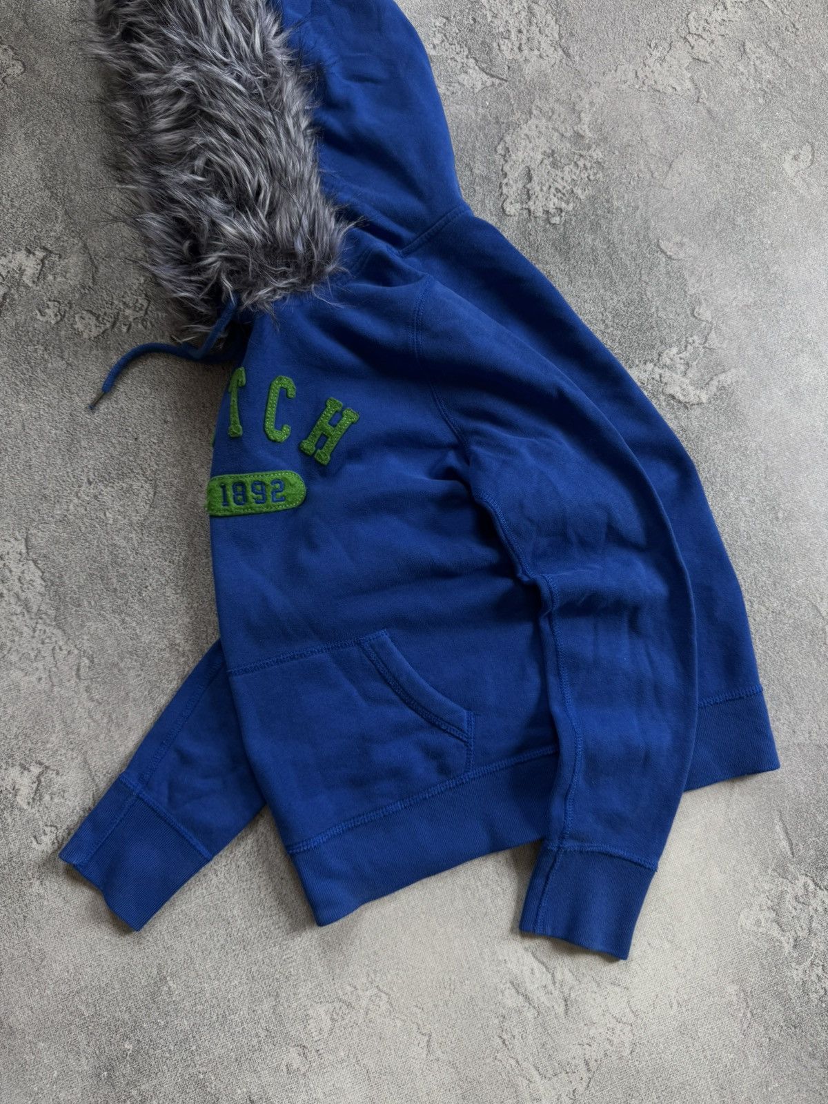 Abercrombie & Fitch Abercrombie & Fitch Y2K Fur Faux hoodie if six was nine LGB Size M / US 6-8 / IT 42-44 - 17 Thumbnail