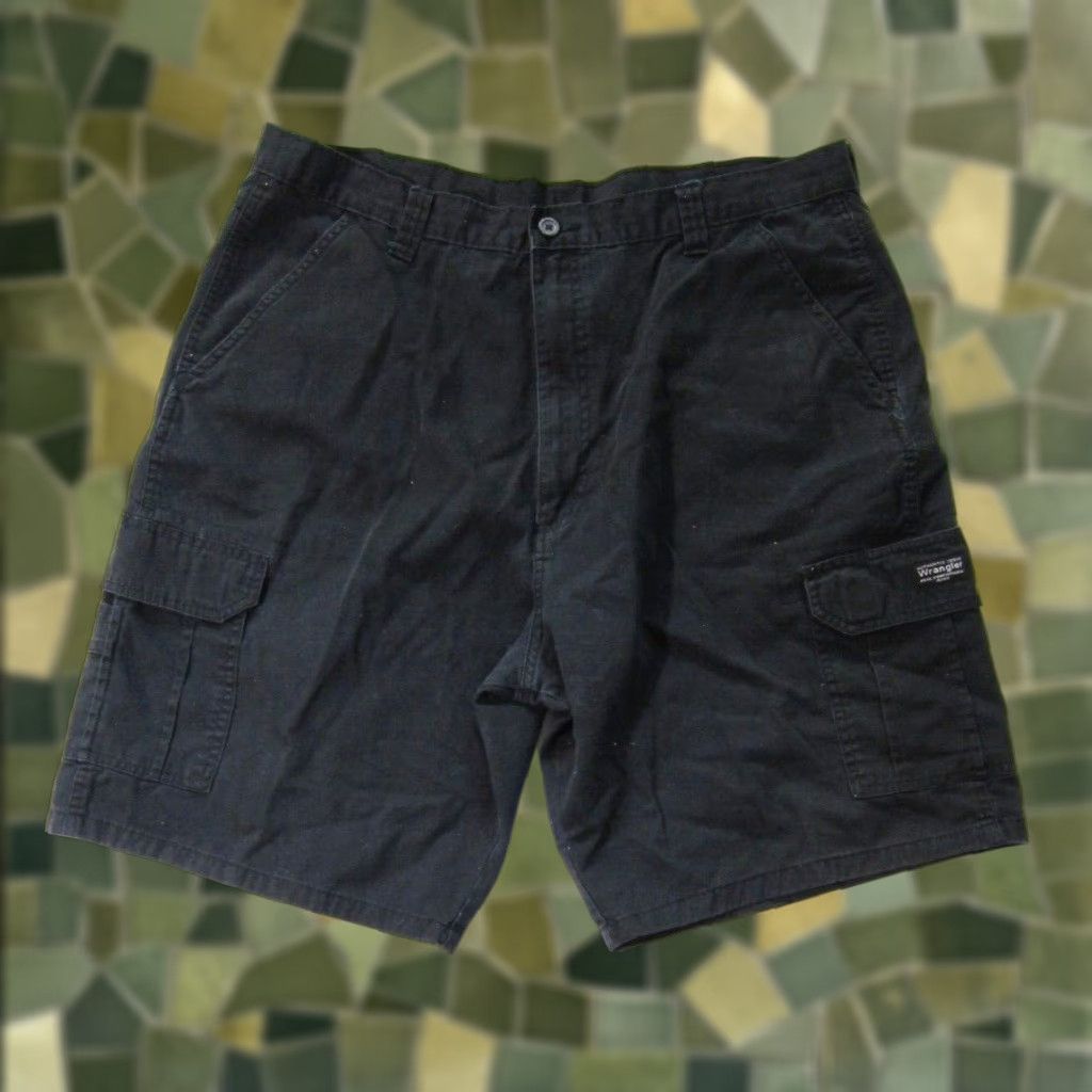 Wrangler Wrangler Cargo Short Men 40 Black 100% Cotton Pocket Authentic Issue Size US 40 / EU 56 - 1 Thumbnail