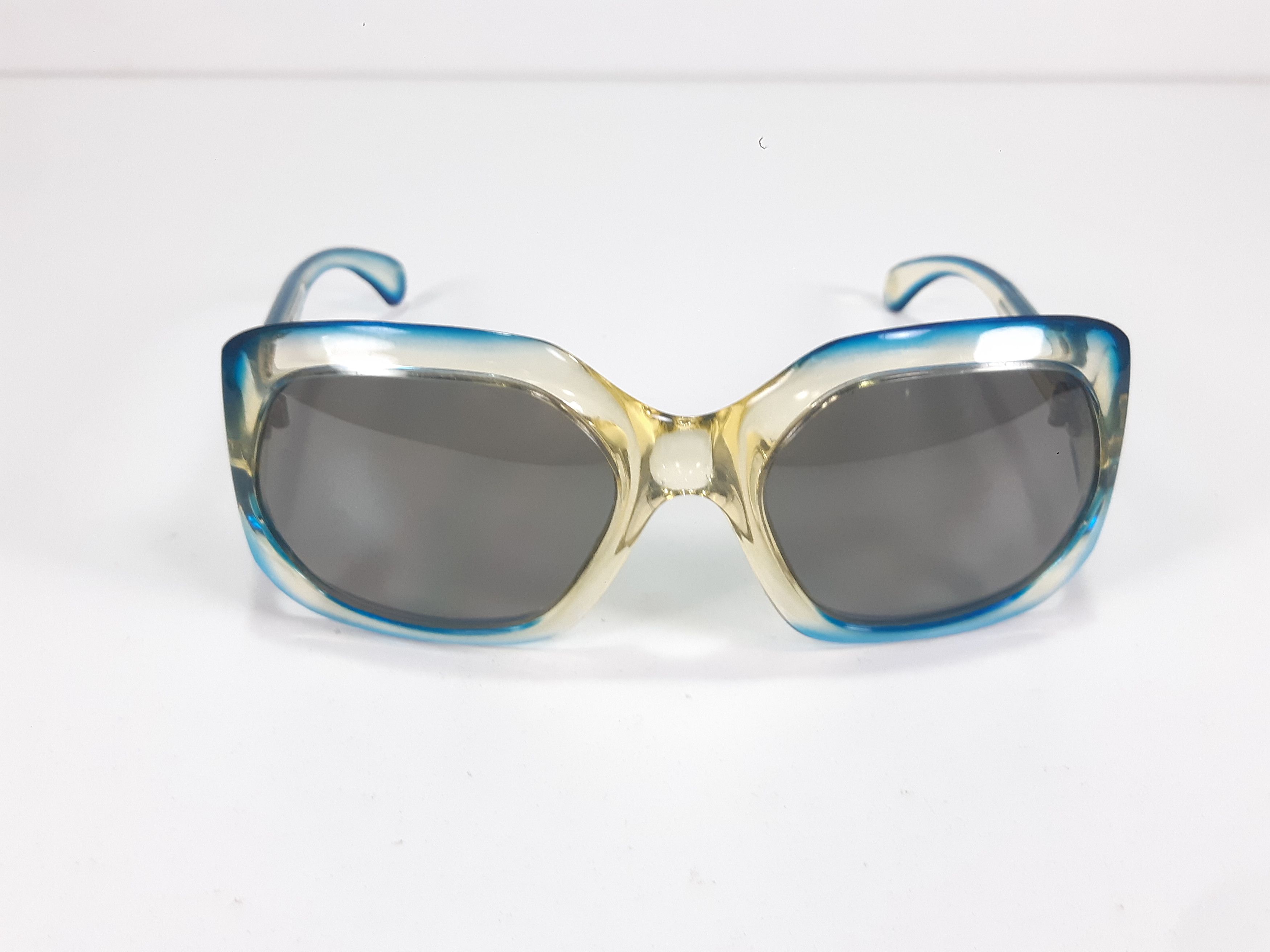 Other Vintage France 325 52 Overized Sunglasses NEW Size ONE SIZE - 3 Thumbnail