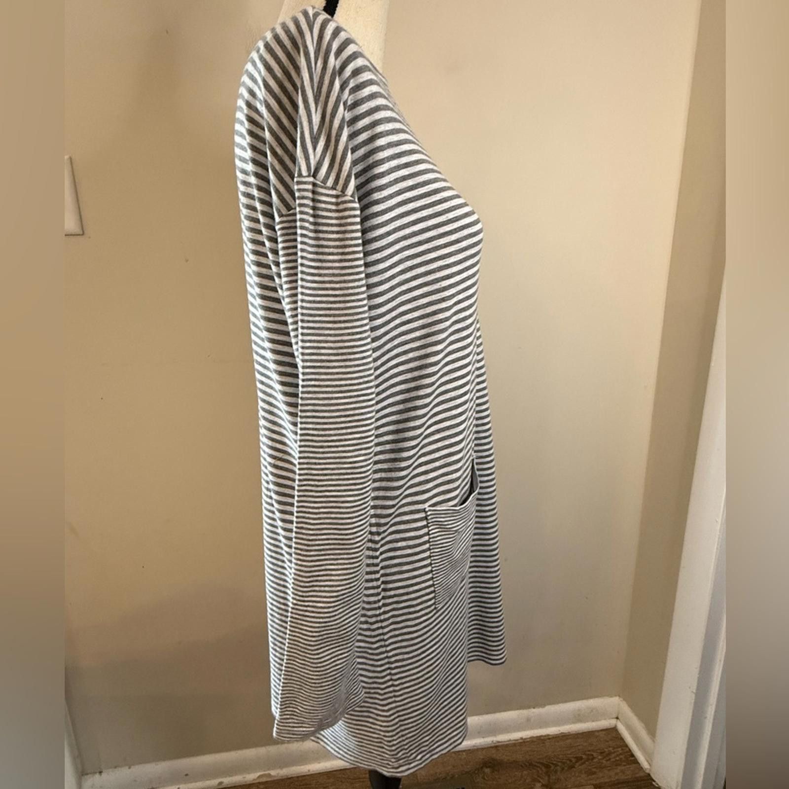 Other J. Jill gray white striped midi sheath dress pockets SZ XS Size XS / US 0-2 / IT 36-38 - 2 Thumbnail